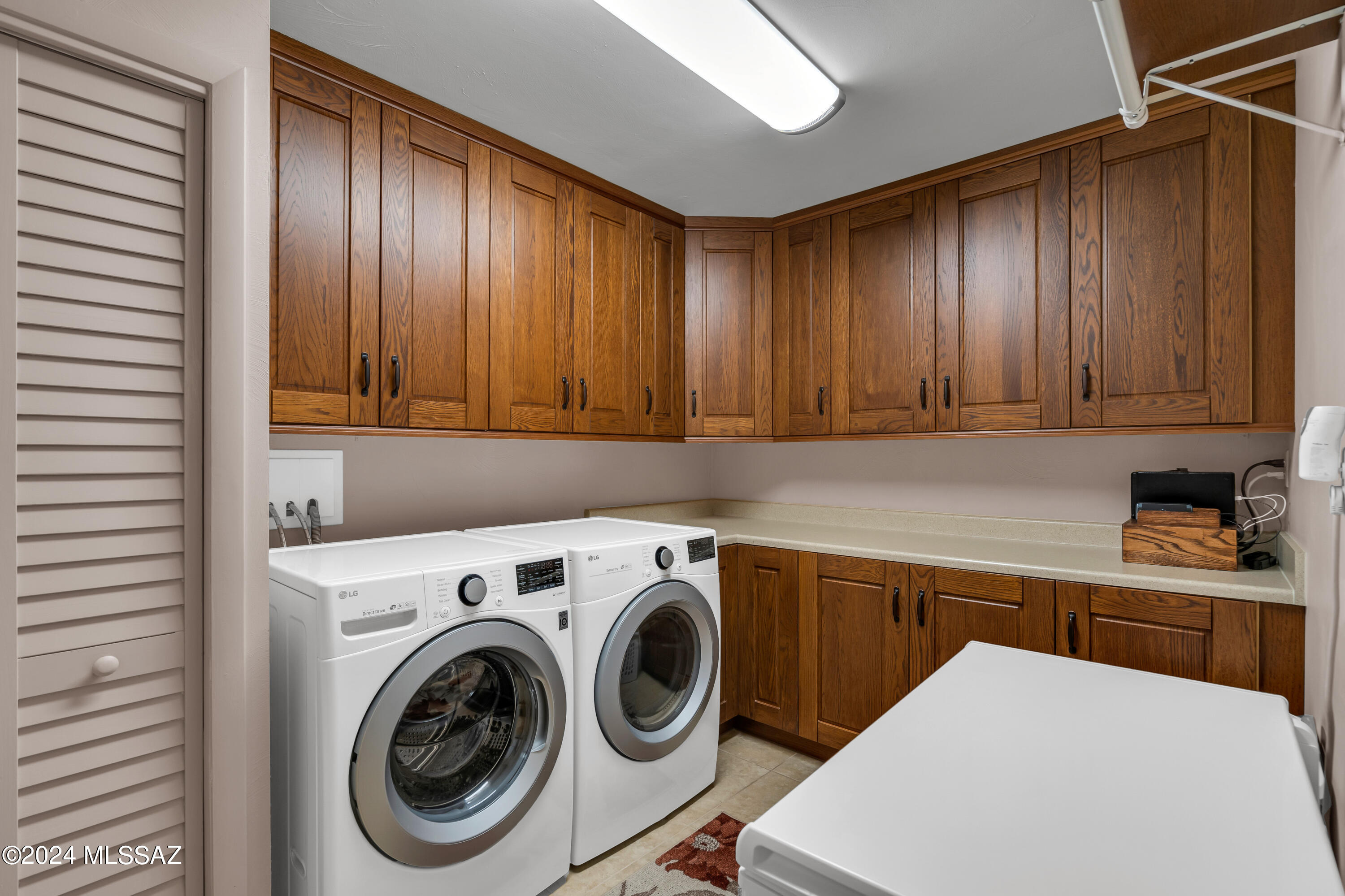 Silver Shadows Estates - Residential