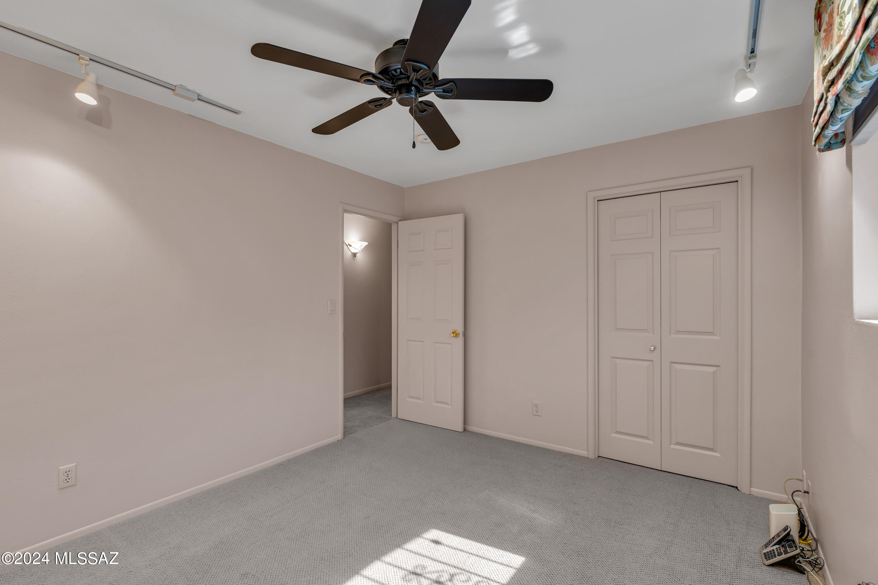 Silver Shadows Estates - Residential