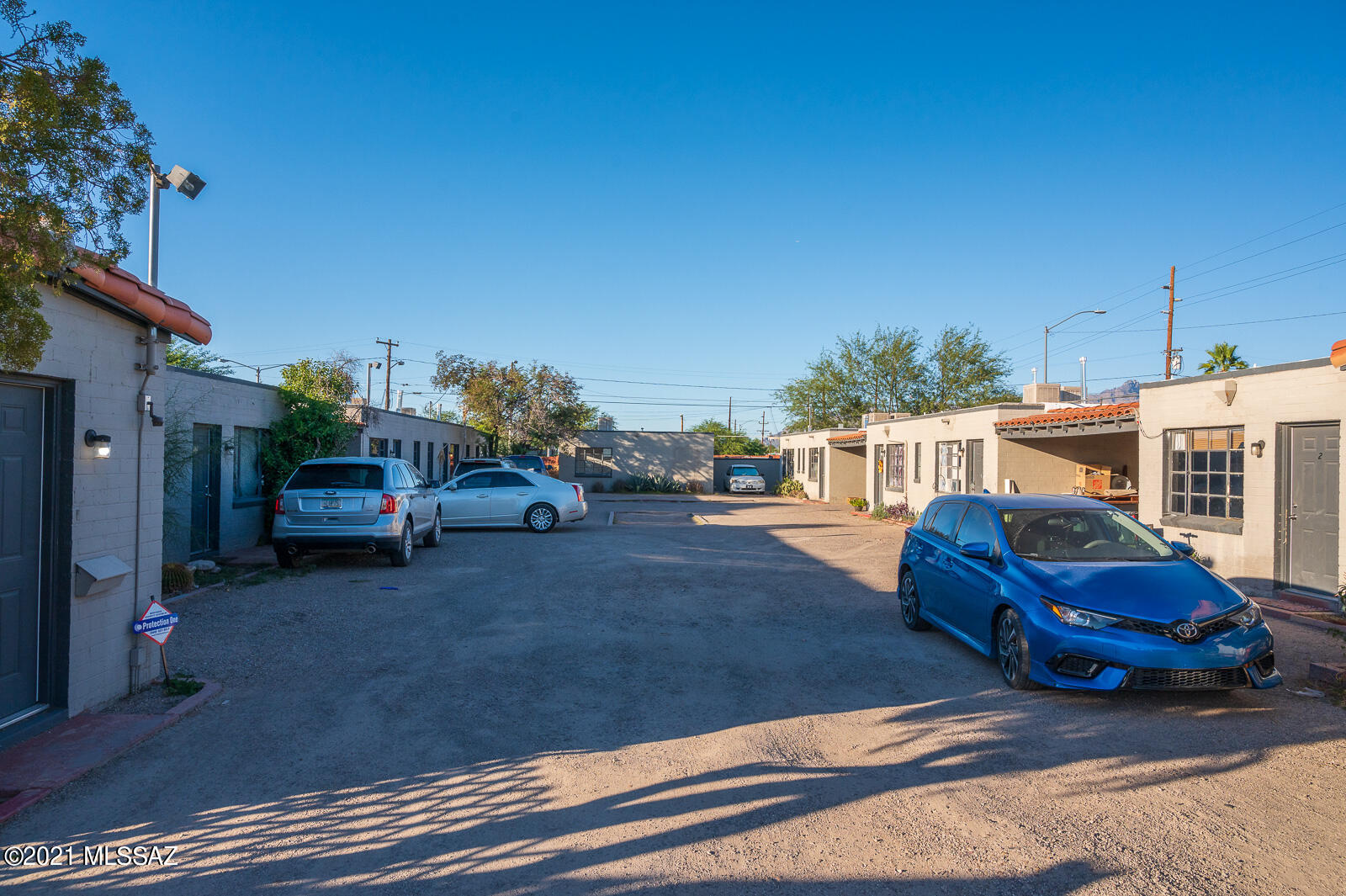Nicely redone 14 unit building in the heart of Tucson. Close to many businesses but tucked behind. Originally the The Silver Saddle Motel. Sign still there. Property is comprised of 7 Studios, Six 1 bedrooms, and One 2 bedroom. Nice common area and several units have private backyards and even some covered parking. New roof and fence in 2018. Lots of newer updates and remodeling over the last few years.