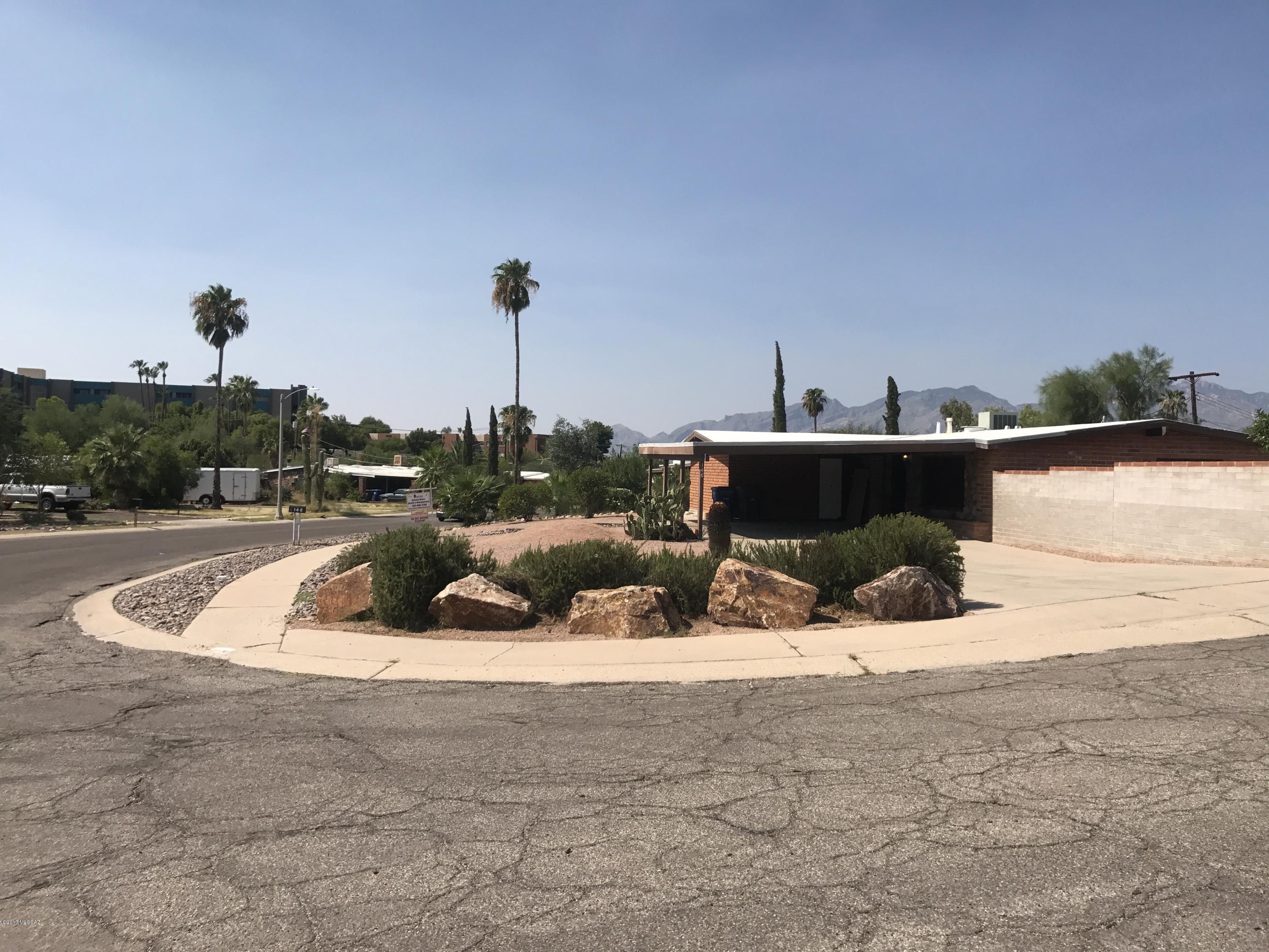 Kingston Knolls Terrace - Residential