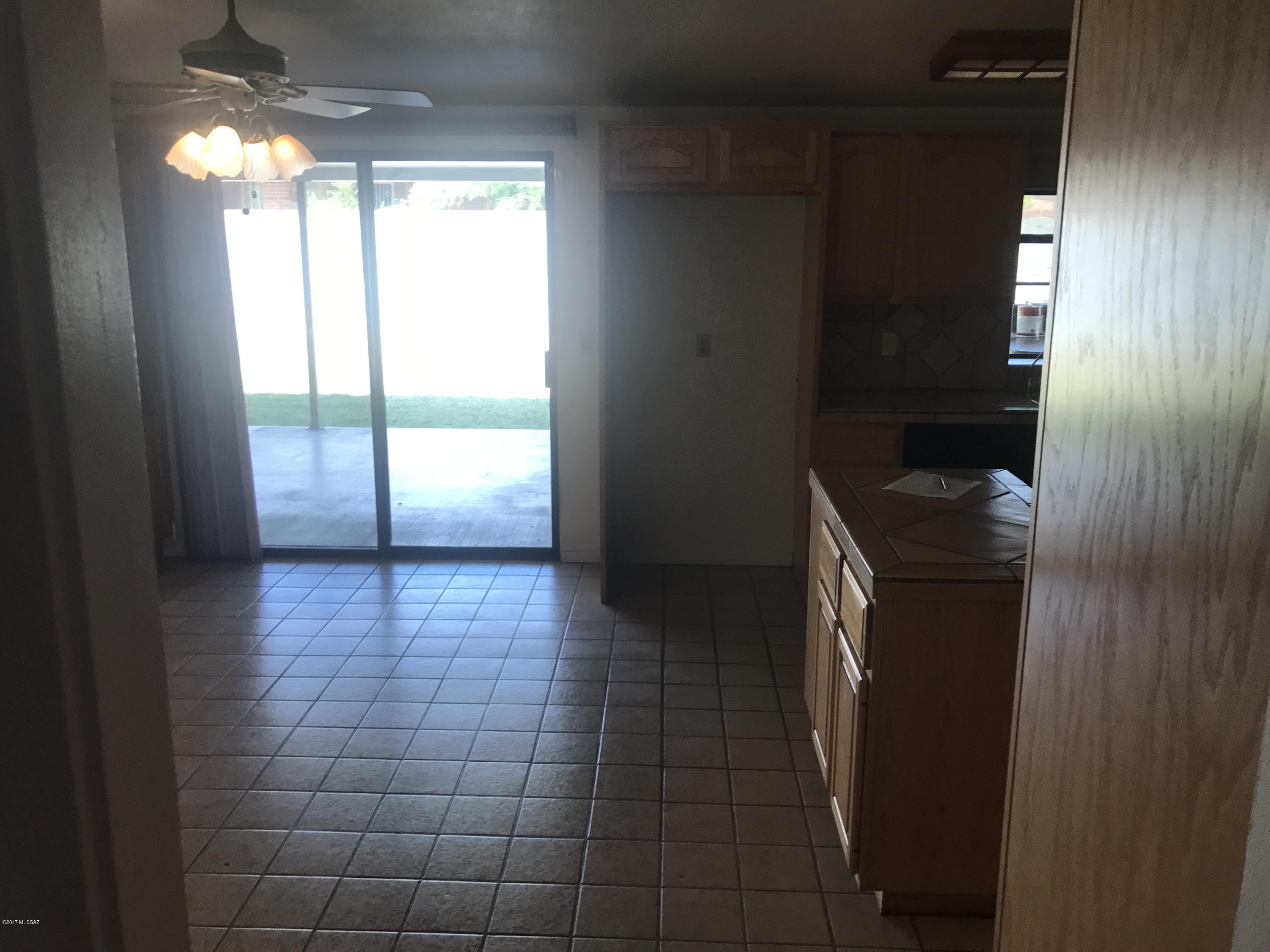 Kingston Knolls Terrace - Residential