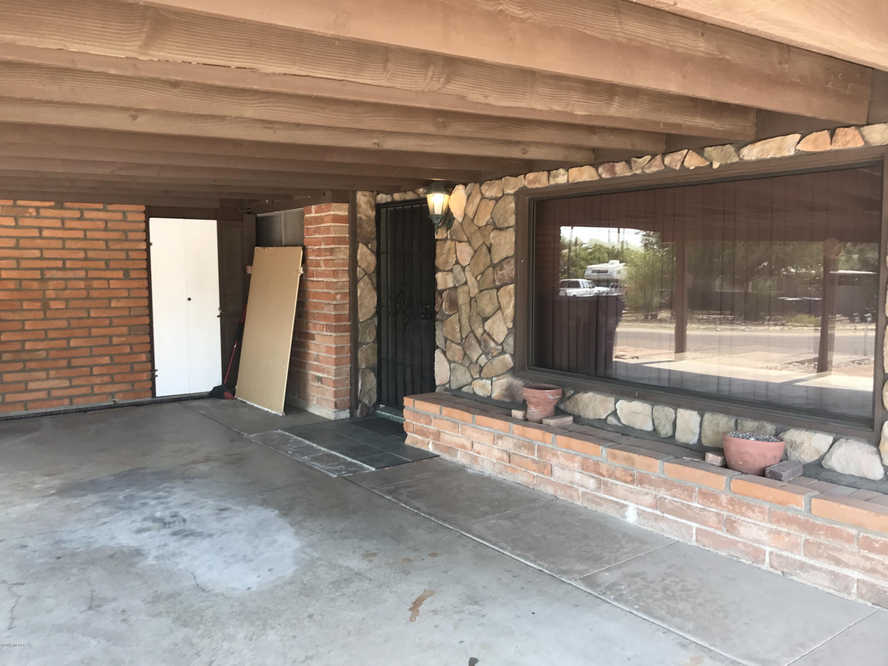 Kingston Knolls Terrace - Residential