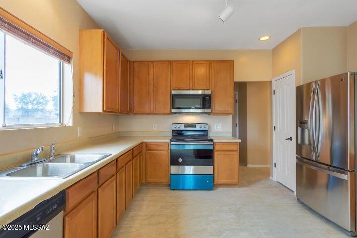 Drexel Vistas (1-89) - Residential Lease