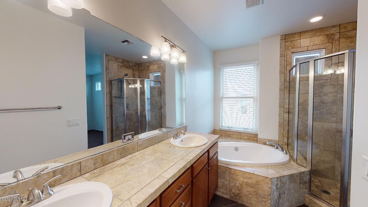 River Walk (1-140) - Residential