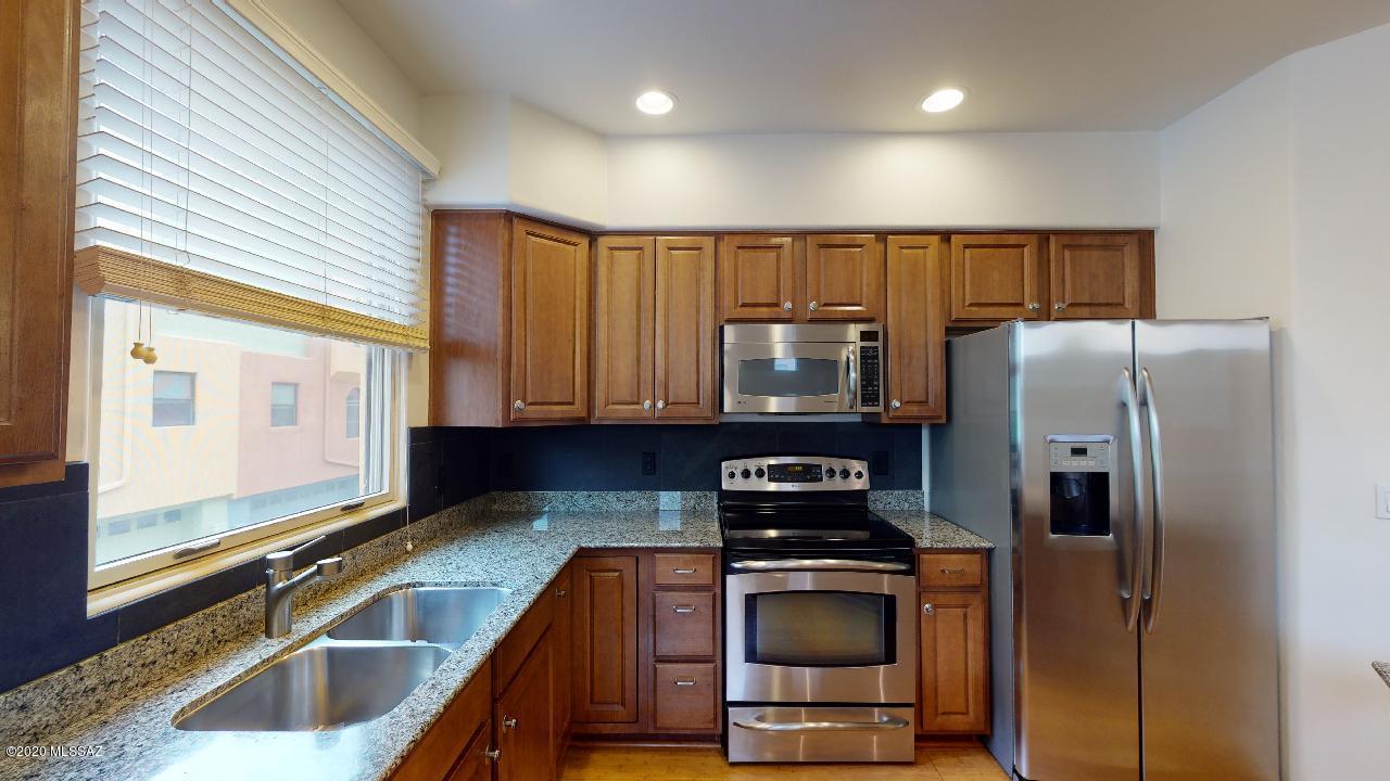 River Walk (1-140) - Residential