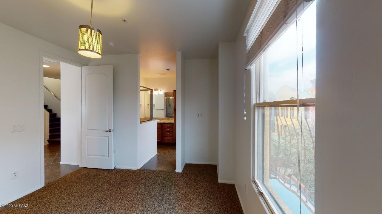 River Walk (1-140) - Residential