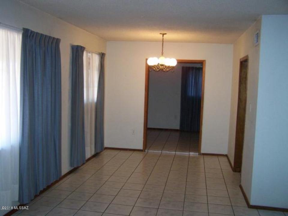 El Cerrito Est - Residential Lease