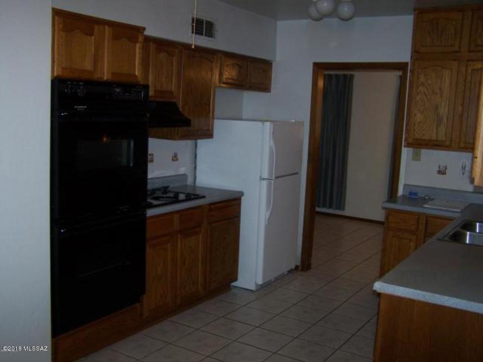 El Cerrito Est - Residential Lease