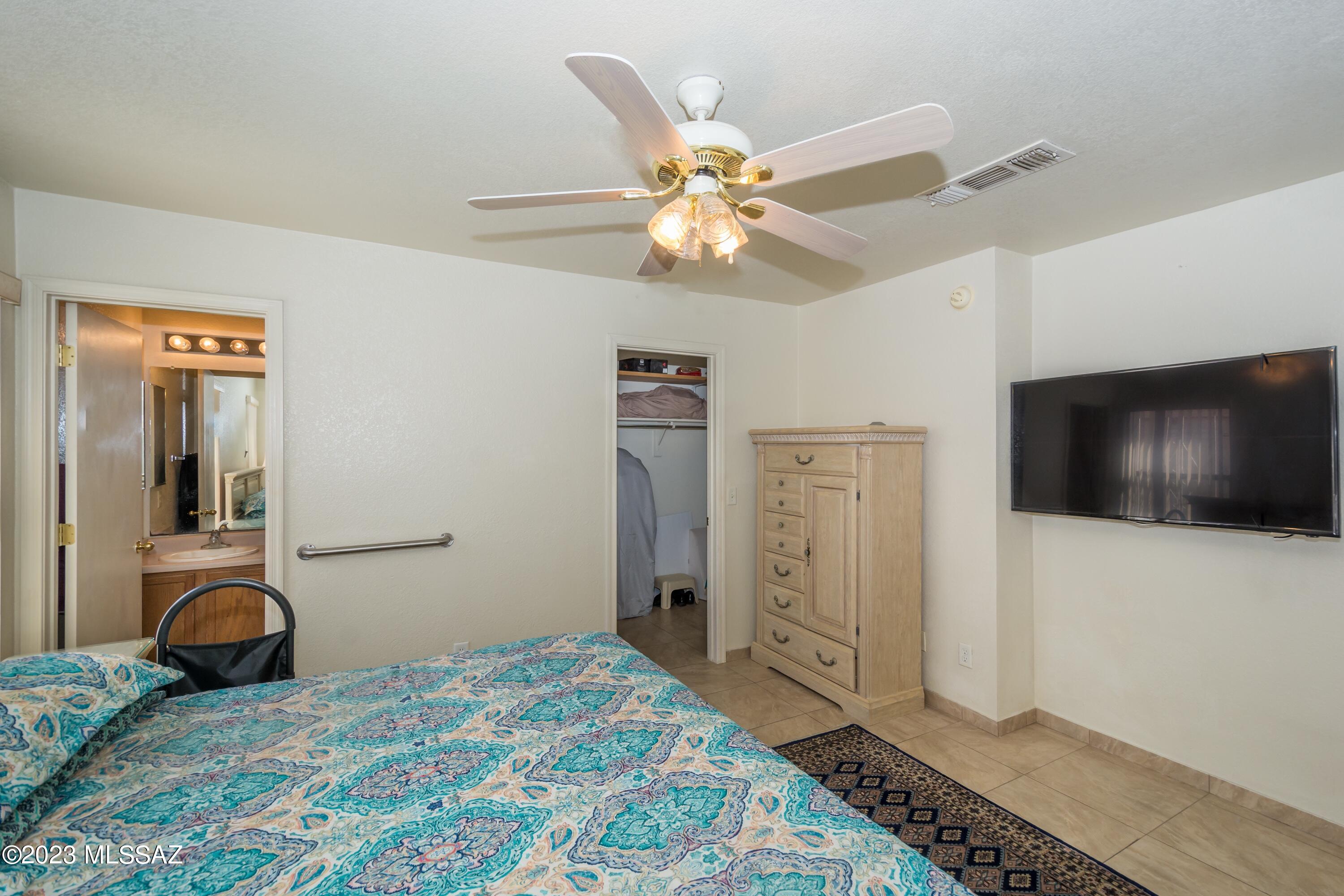 Czarina Heights (1-61) - Residential