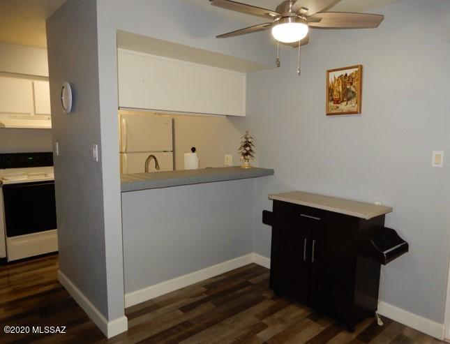 Las Colinas Condominiums - Residential