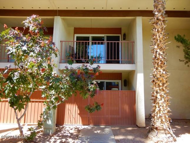 Las Colinas Condominiums - Residential