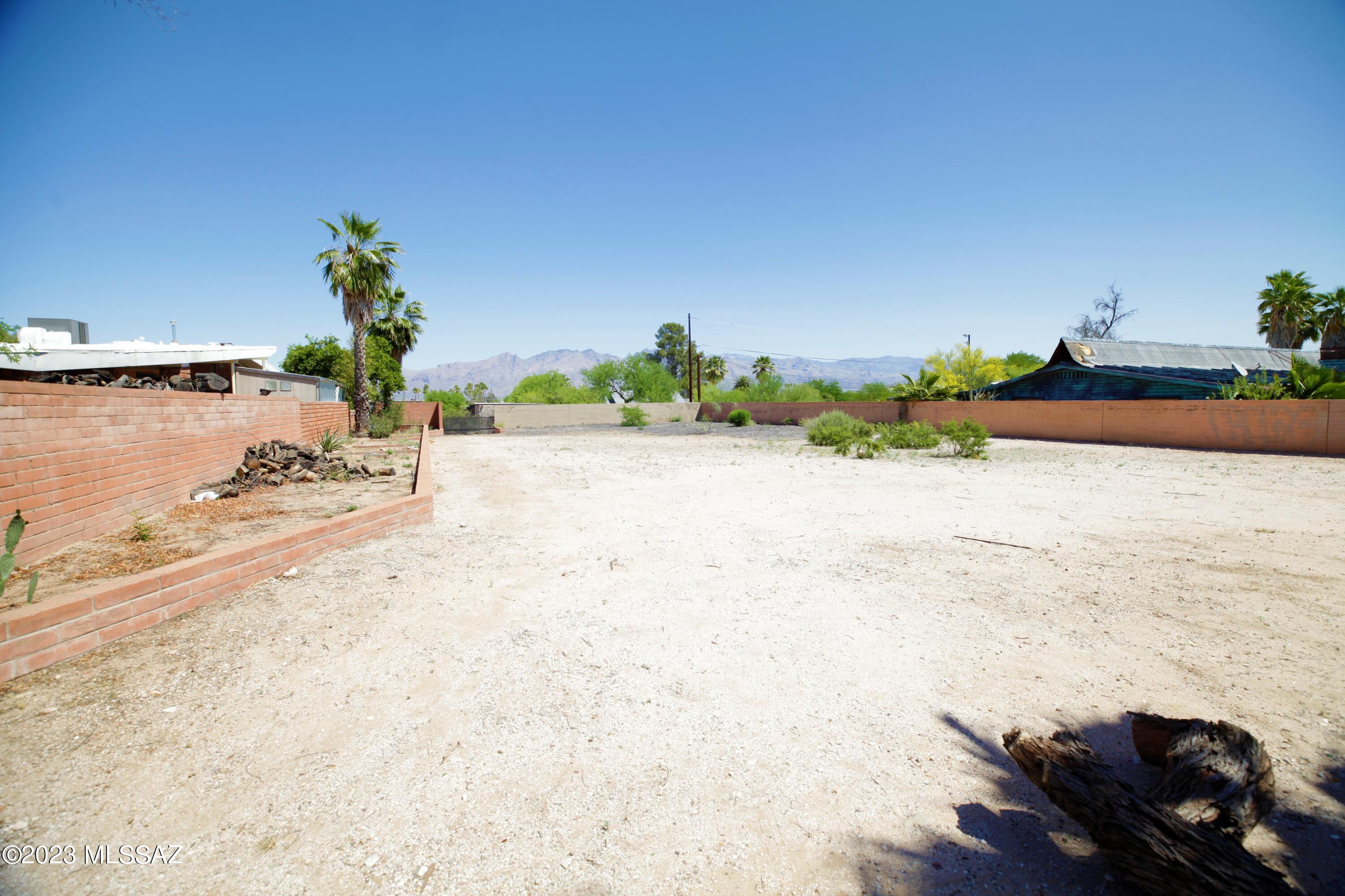 Speedway Addition - Land