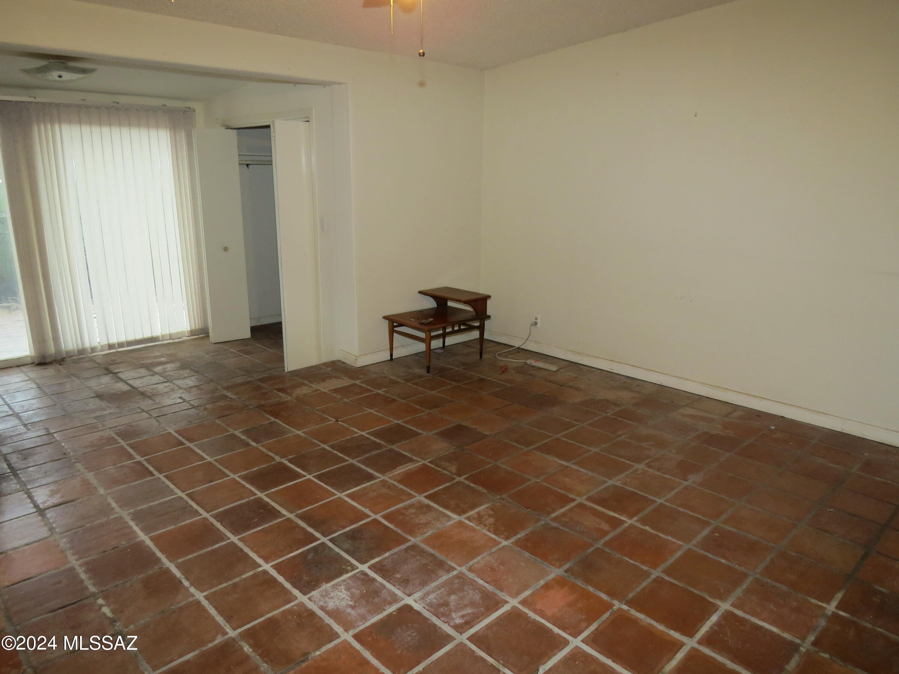 Unsubdivided - Residential