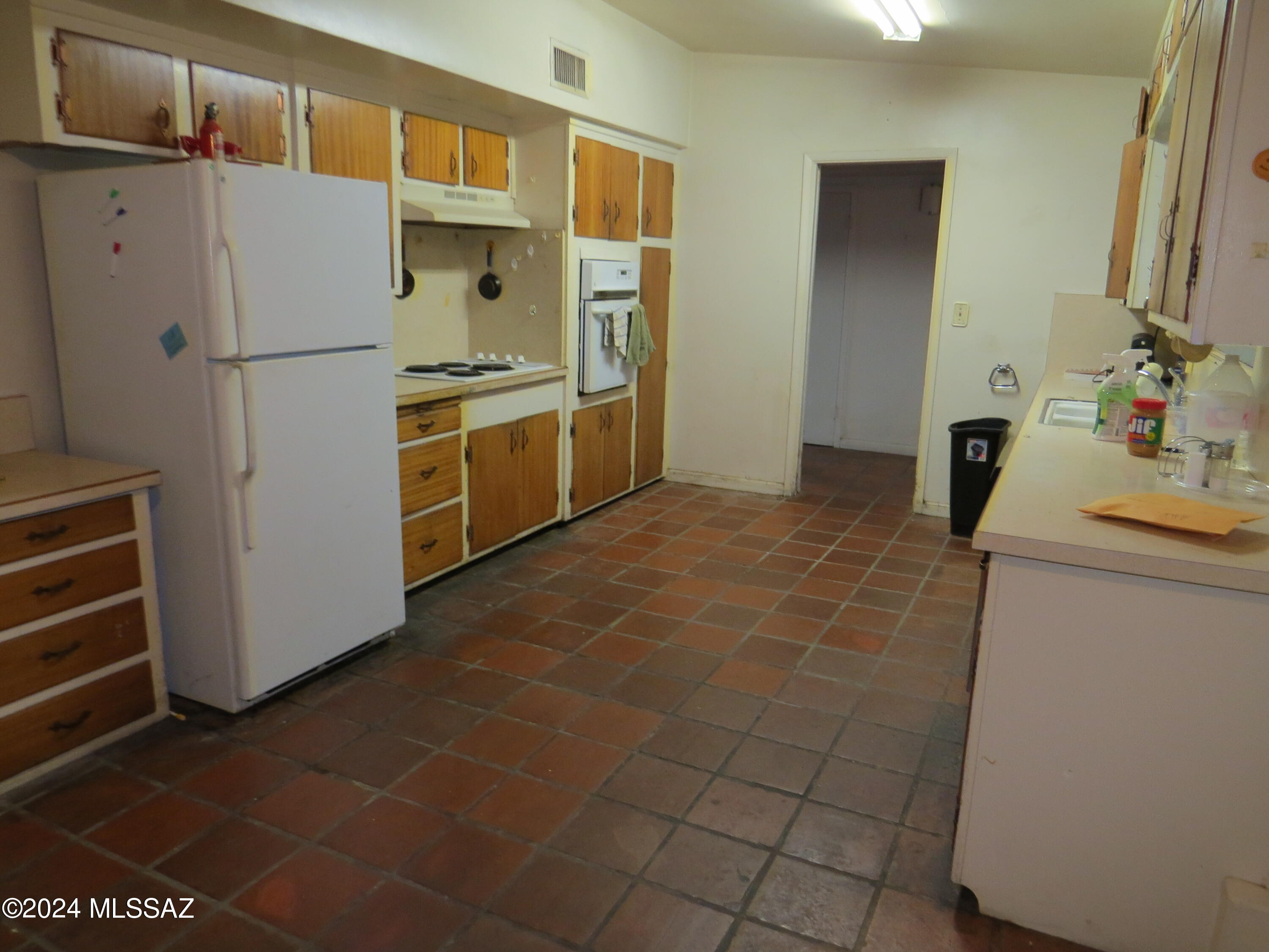 Unsubdivided - Residential