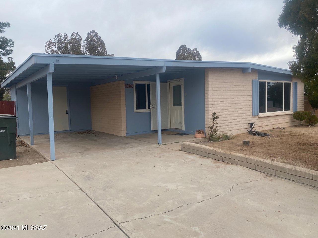 Charming home ready to be rented! Newly remodeled, brand new appliances, fresh paint and more!
