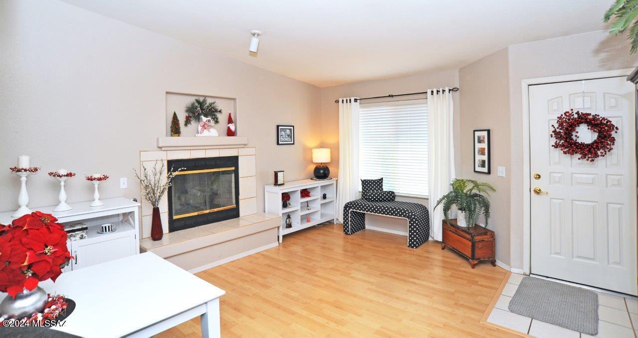 Fairway Groves (215-287) - Residential