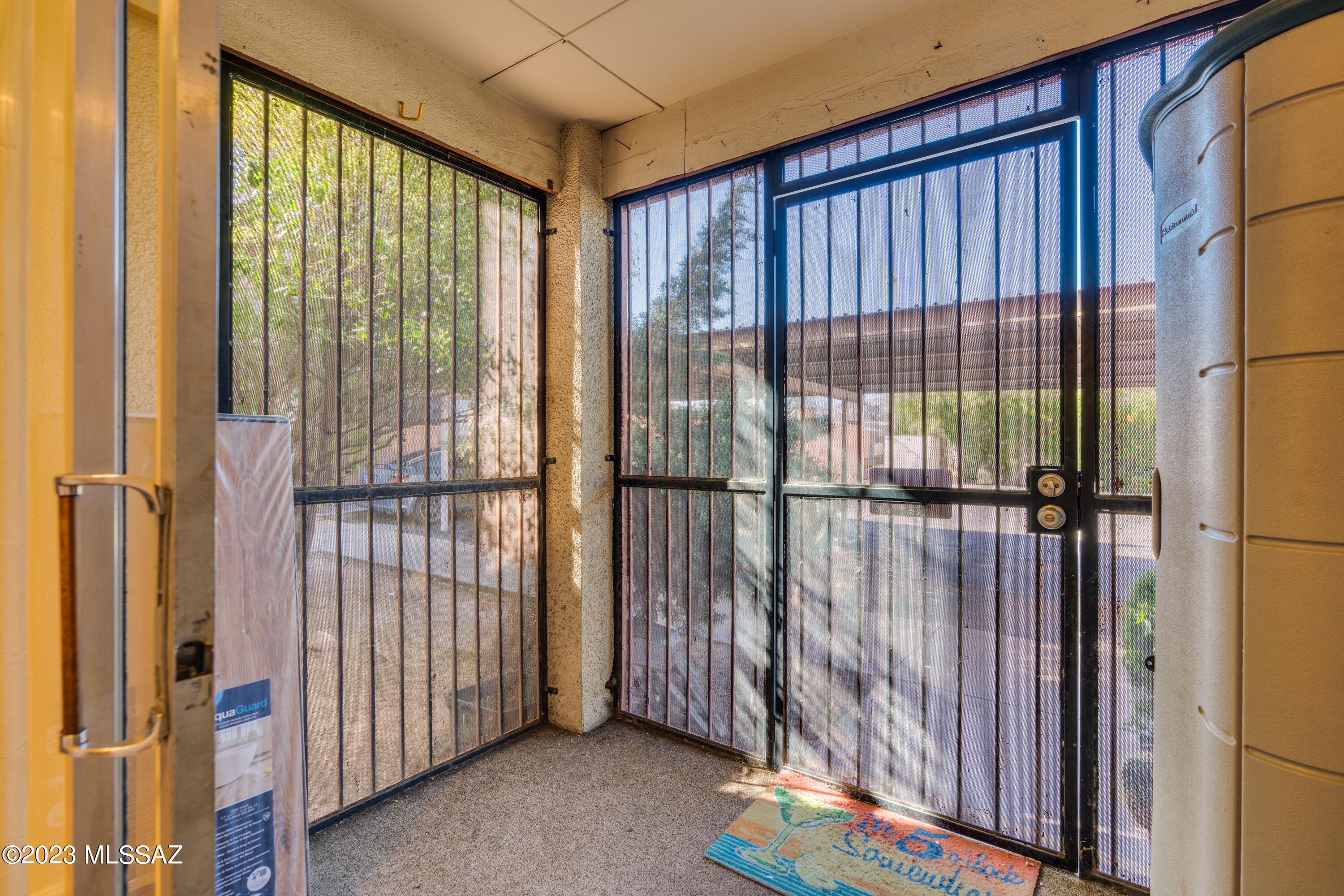 Las Colinas Condominiums - Residential