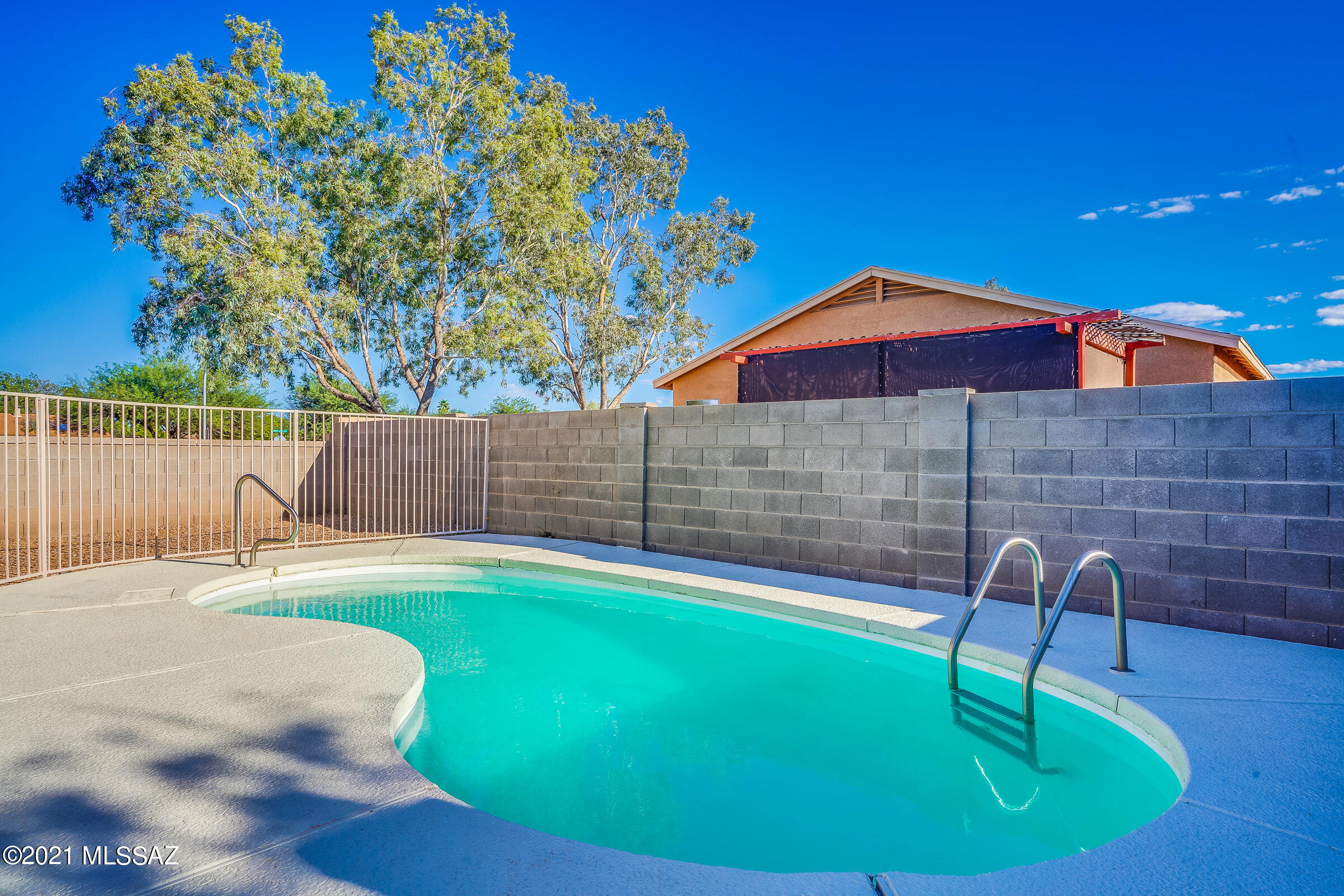 Cambrie At Midvale Park (1-203) - Residential