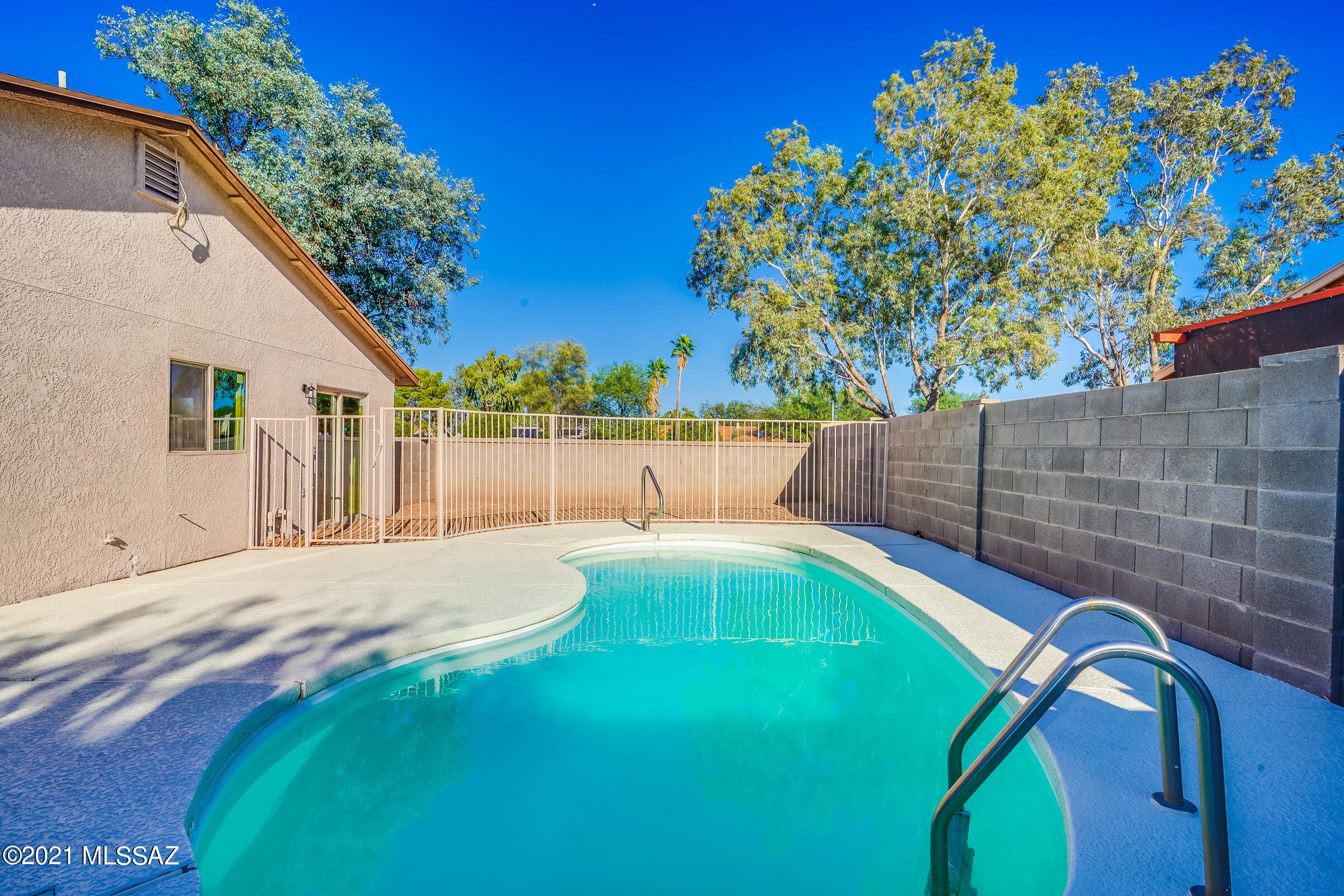 Cambrie At Midvale Park (1-203) - Residential