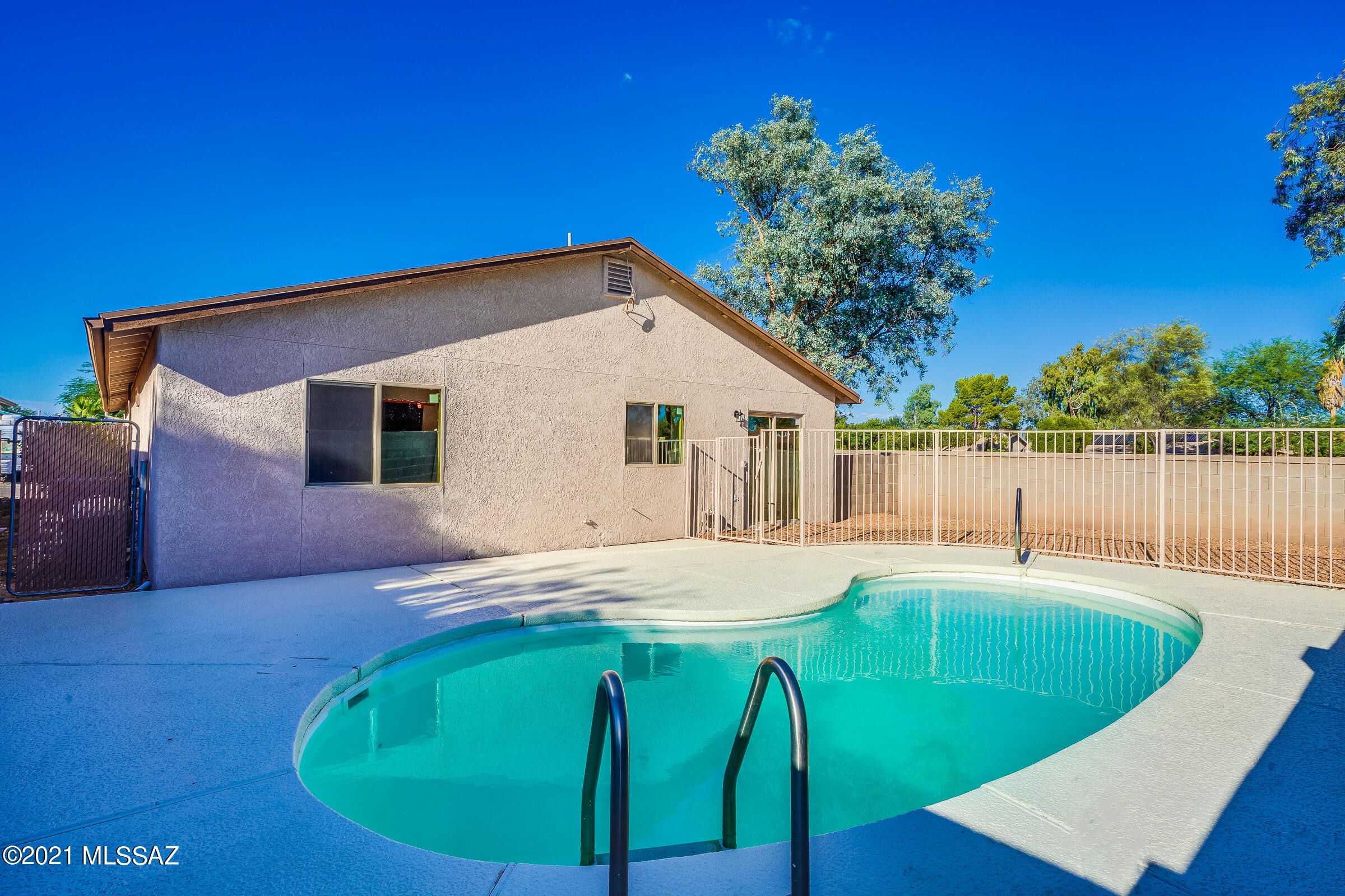 Cambrie At Midvale Park (1-203) - Residential