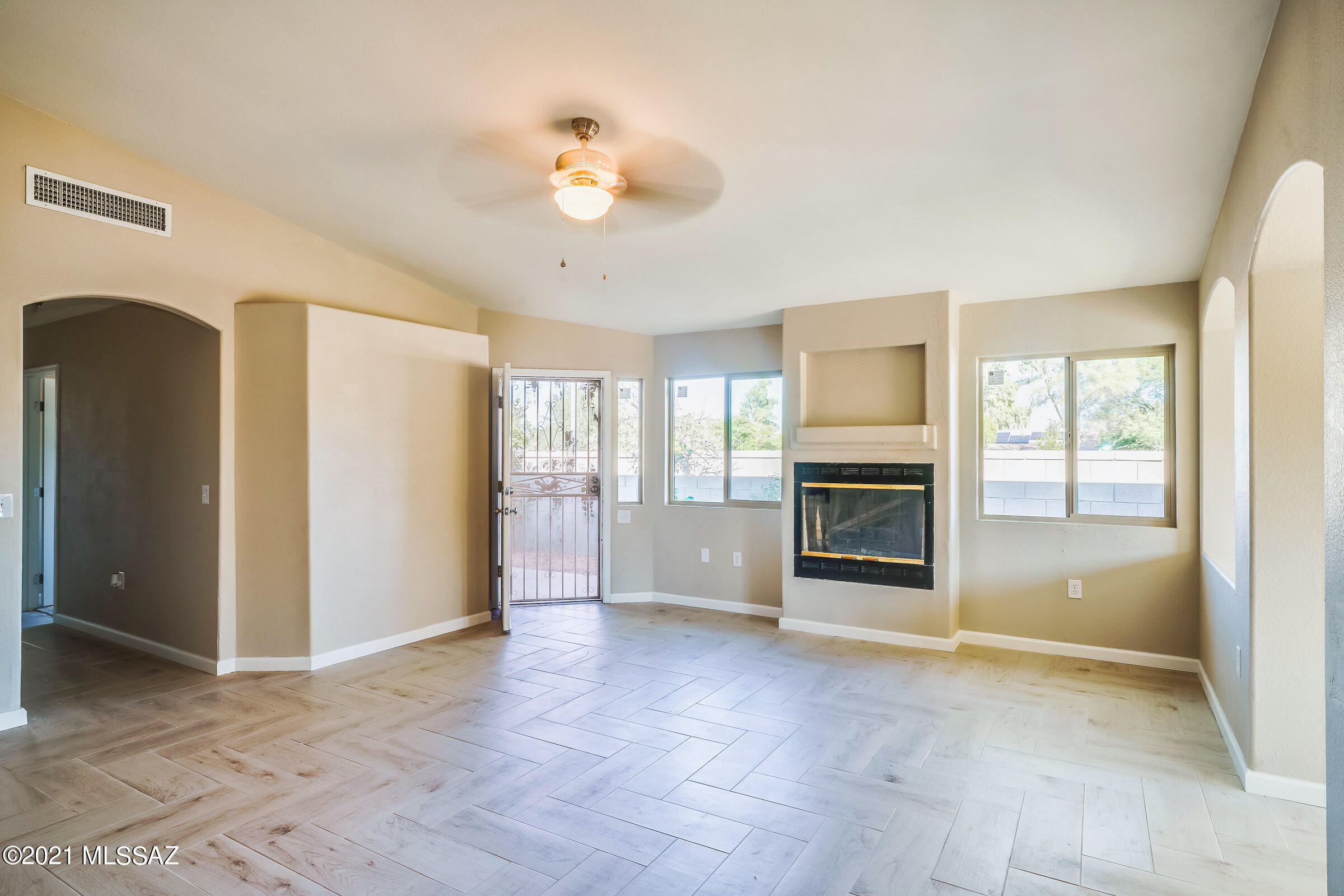 Cambrie At Midvale Park (1-203) - Residential