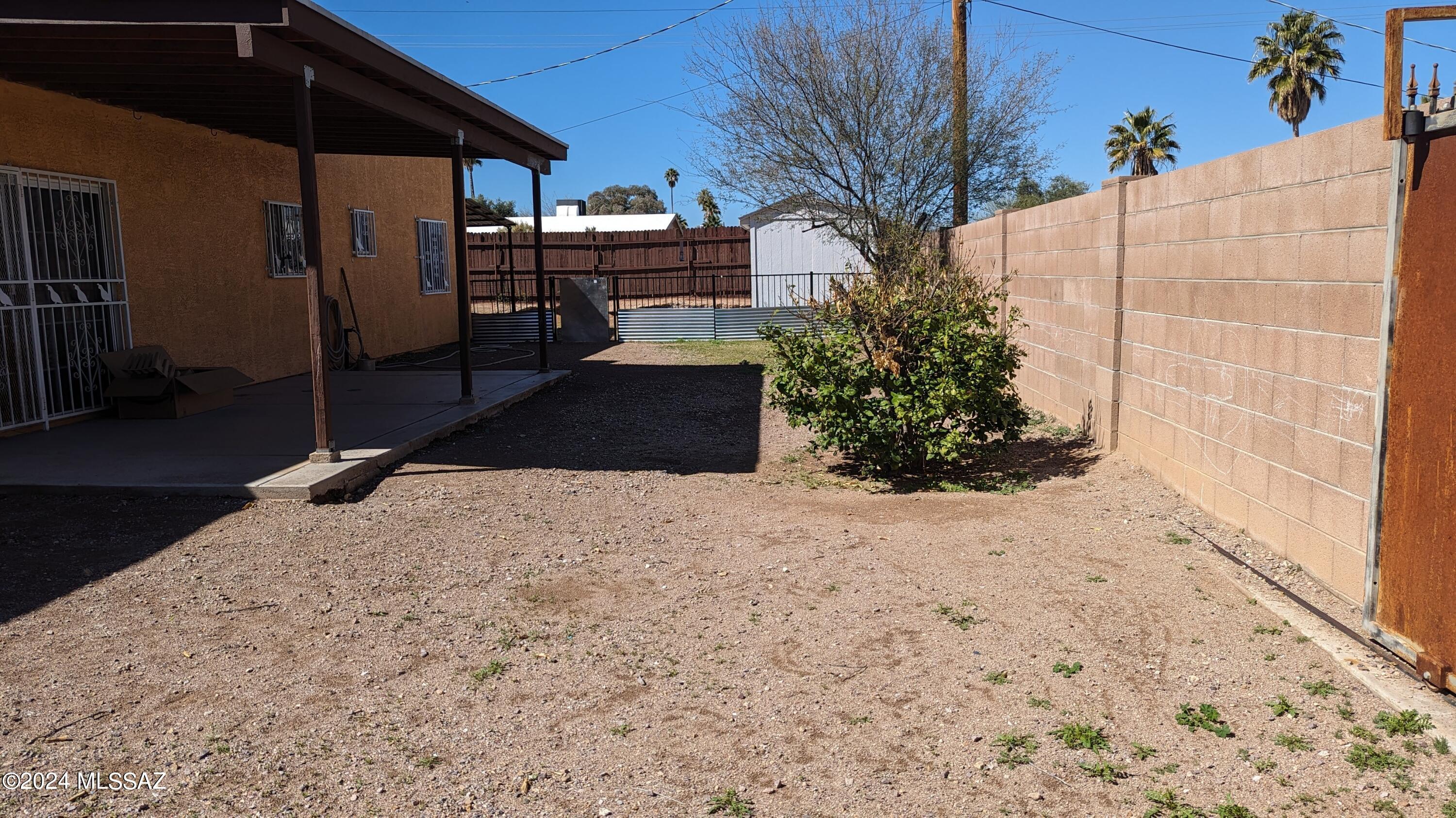 Mission Terrace NO.3 (7-28) - Residential Lease