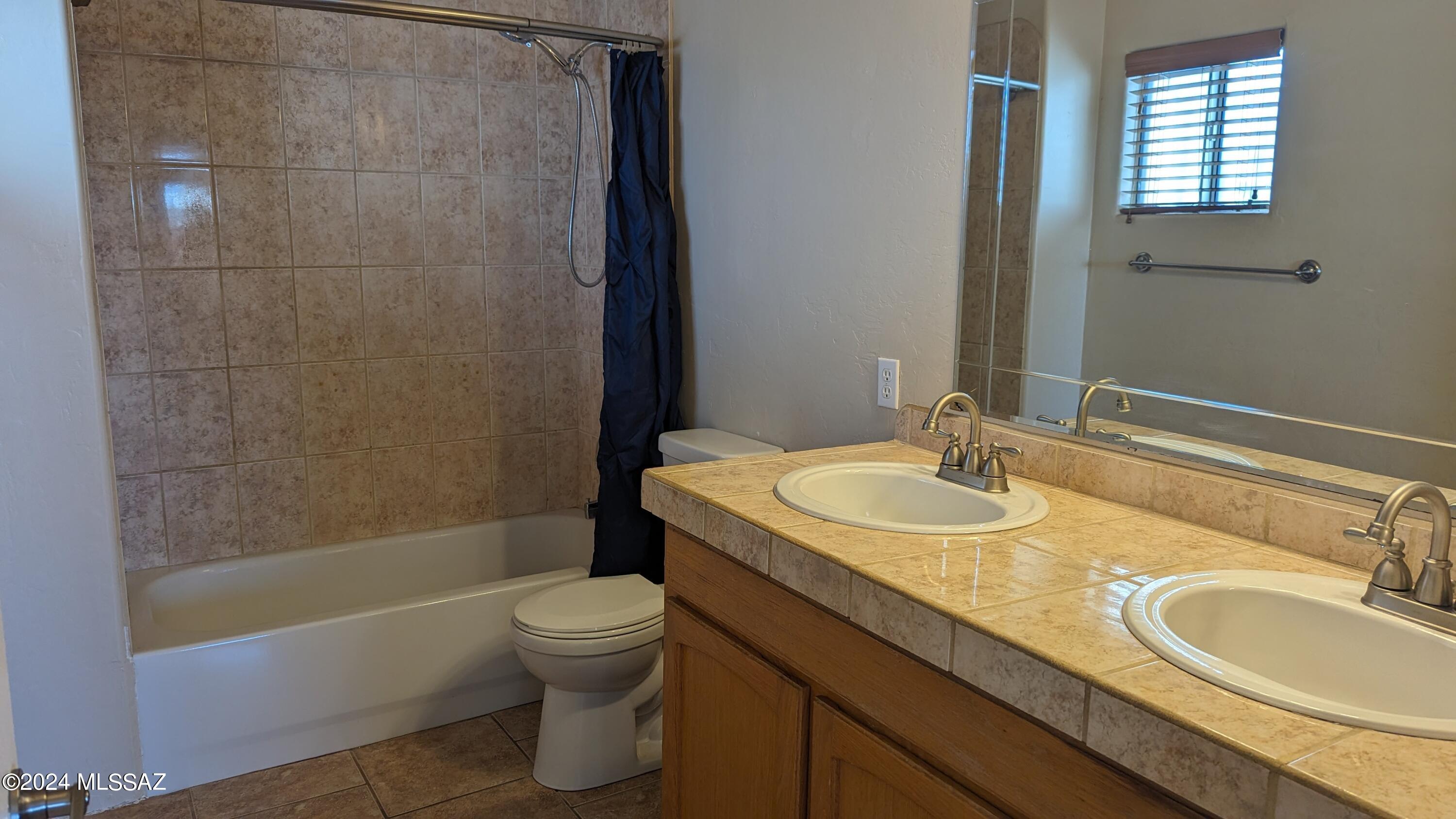 Mission Terrace NO.3 (7-28) - Residential Lease
