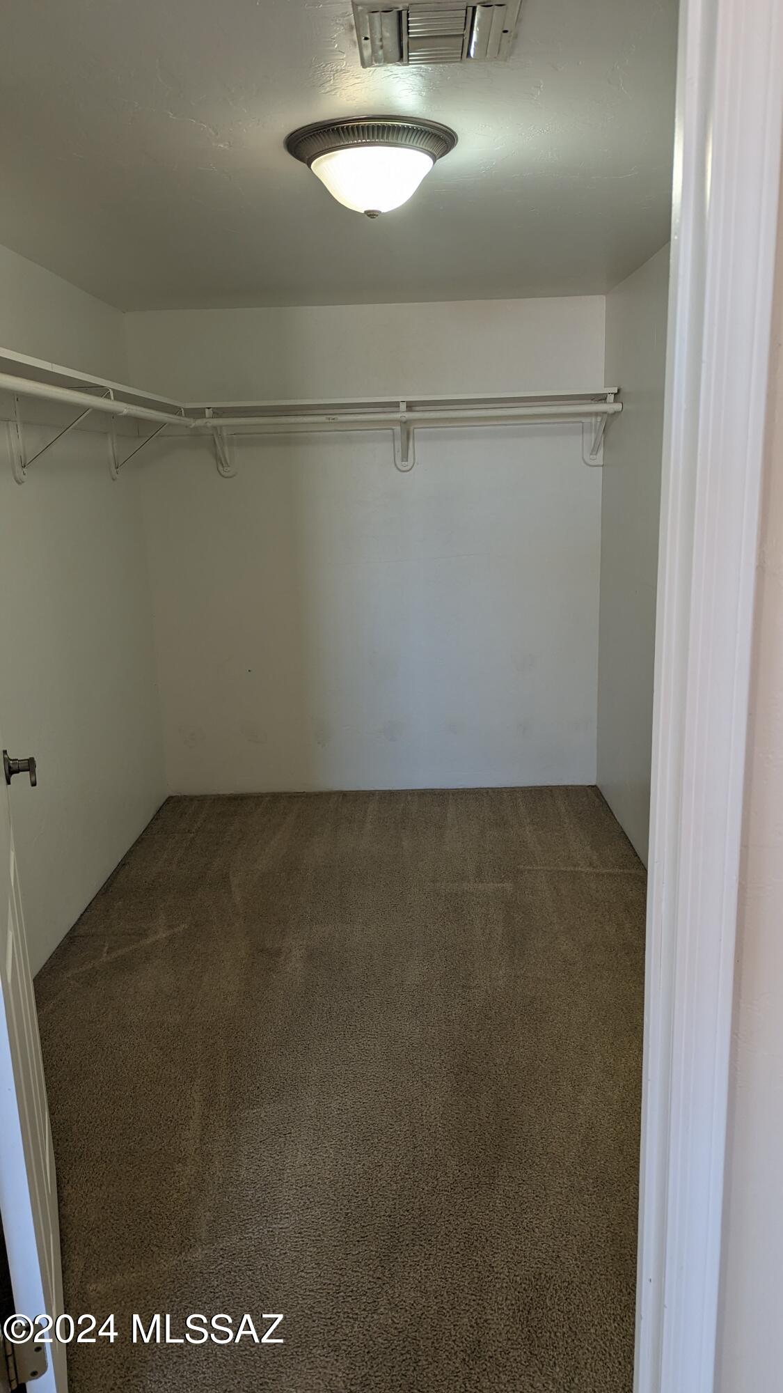 Mission Terrace NO.3 (7-28) - Residential Lease