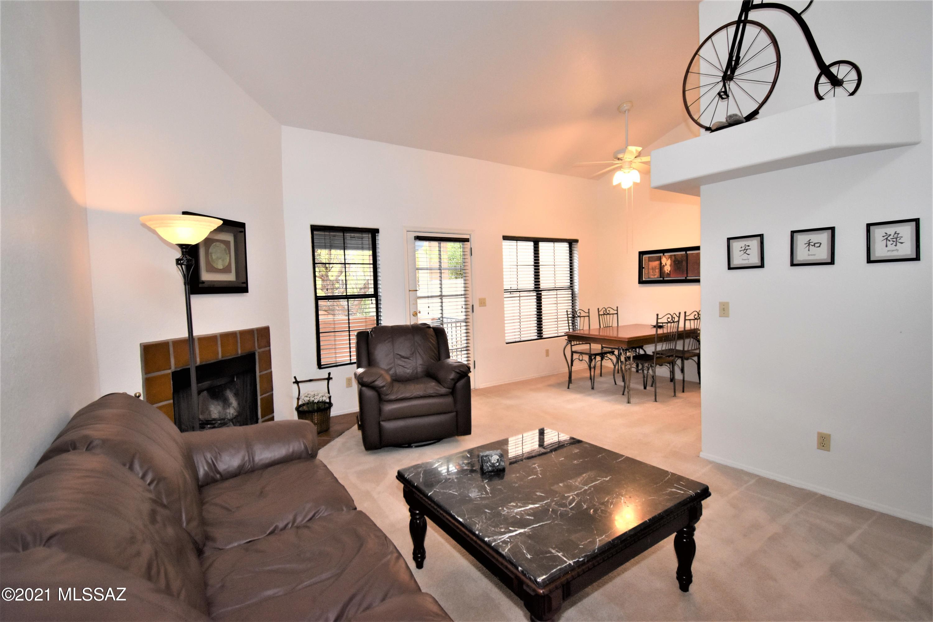 Ventana De Sabino Townhomes - Residential
