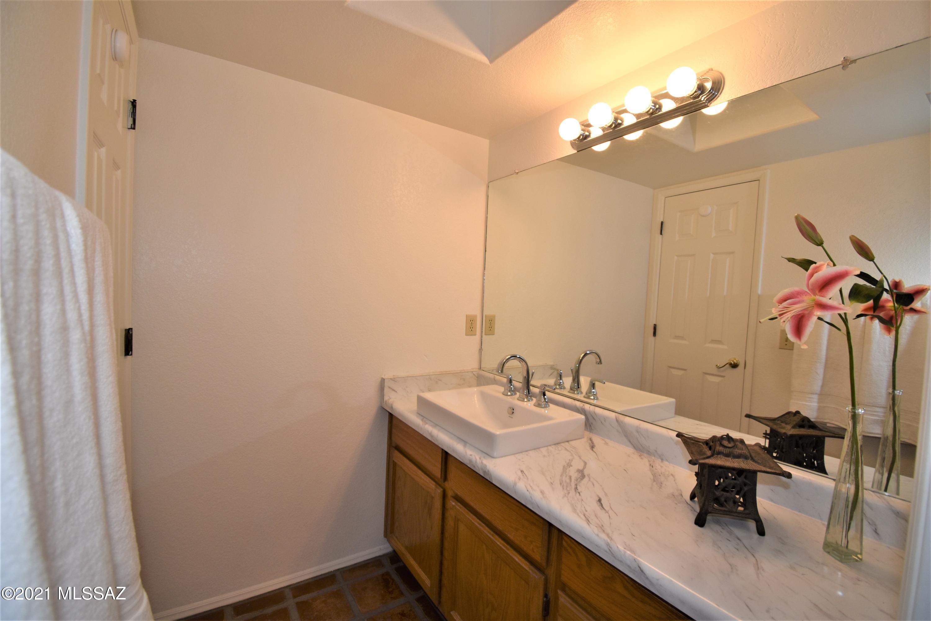 Ventana De Sabino Townhomes - Residential