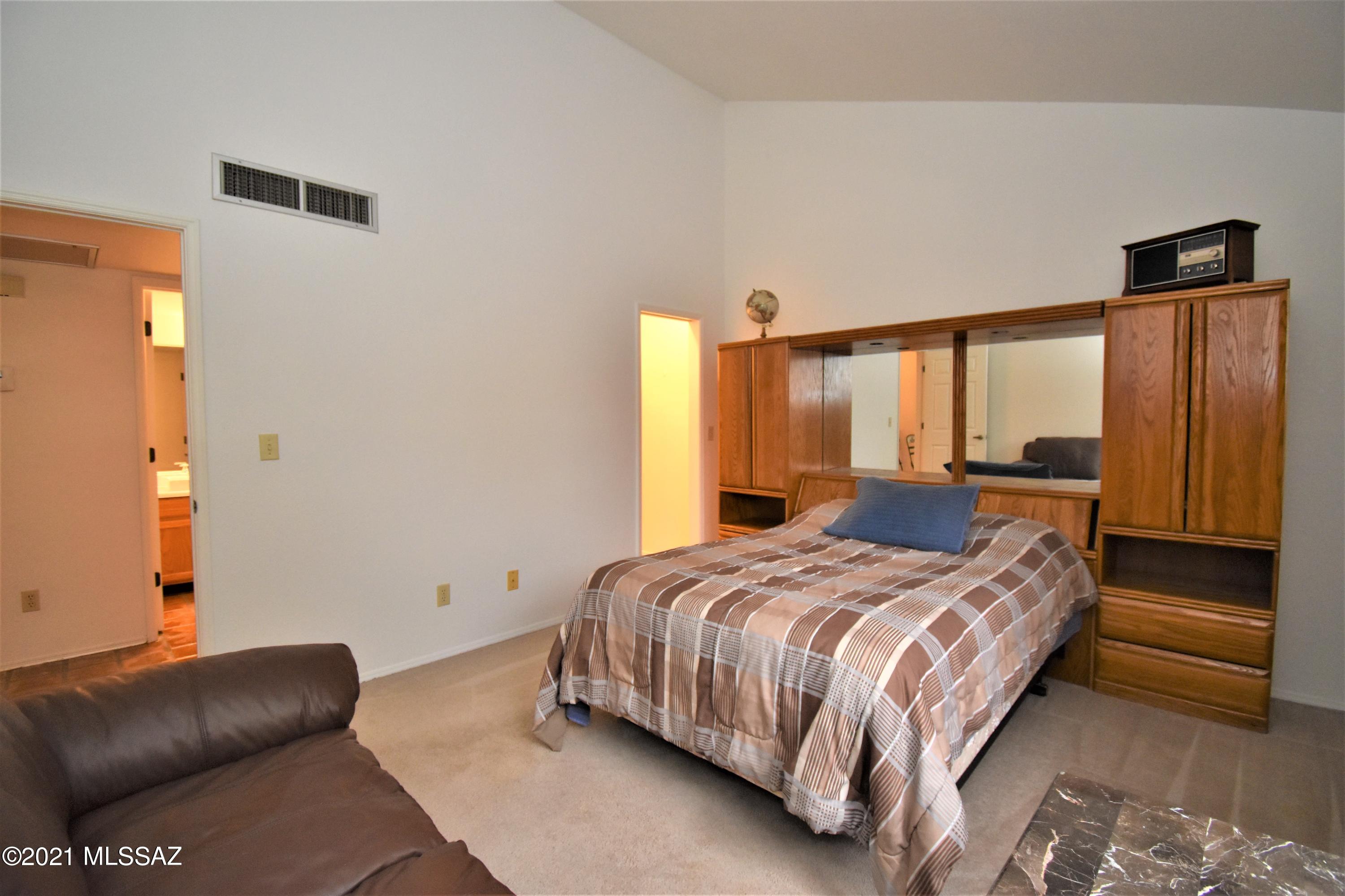 Ventana De Sabino Townhomes - Residential