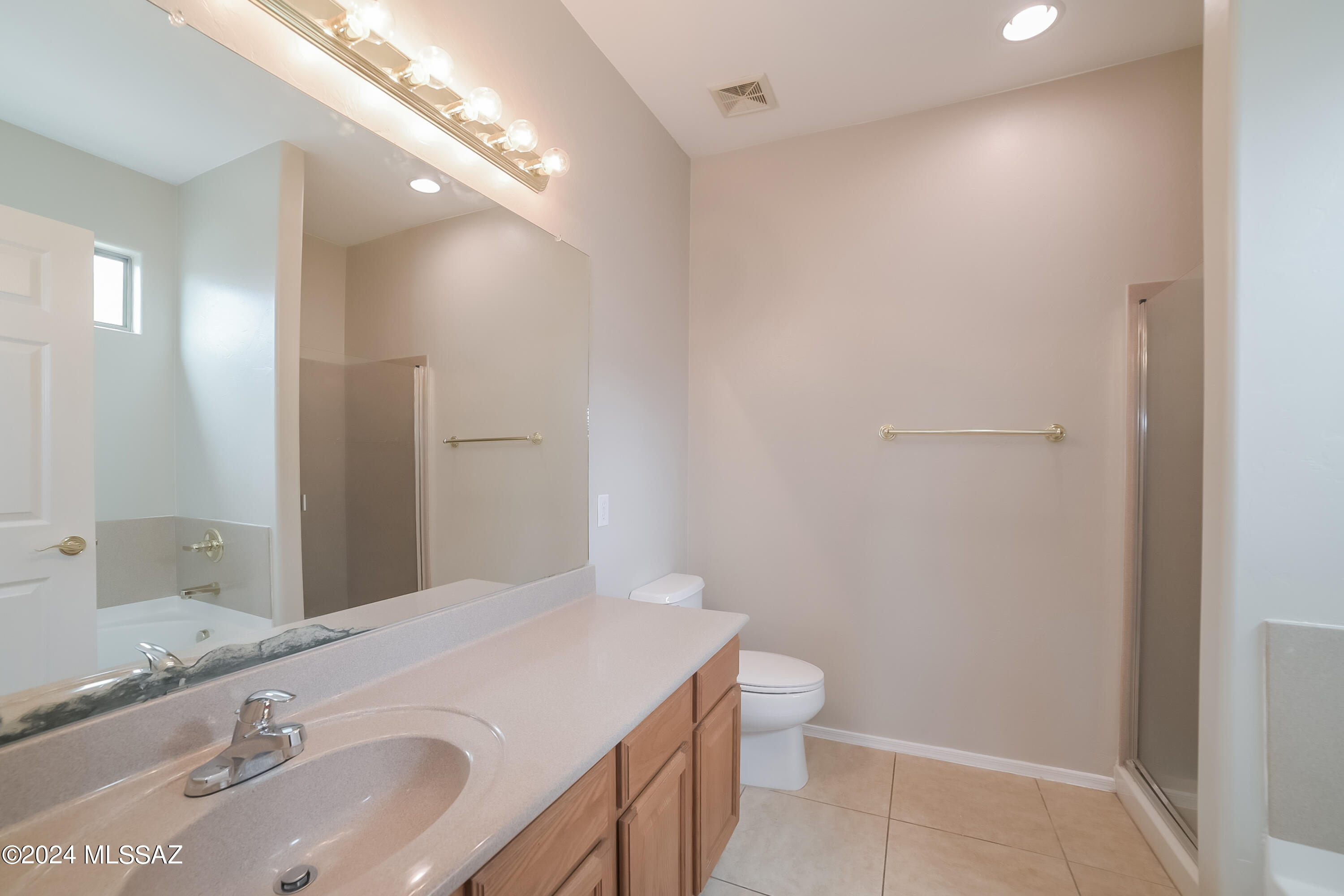 Canterbury Ranch (1-136) - Residential Lease