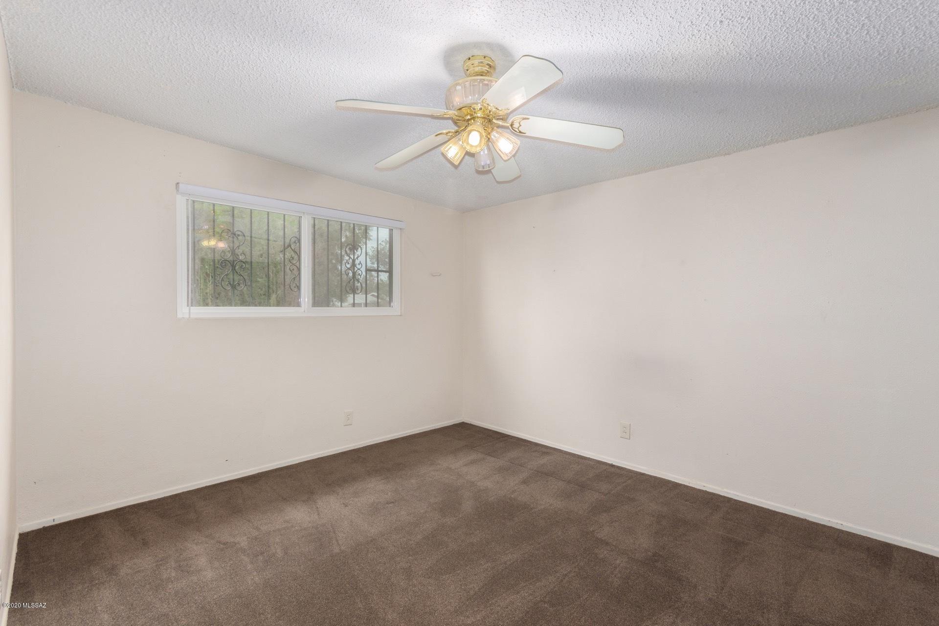Sherwood Village Terrace (231-546) - Residential