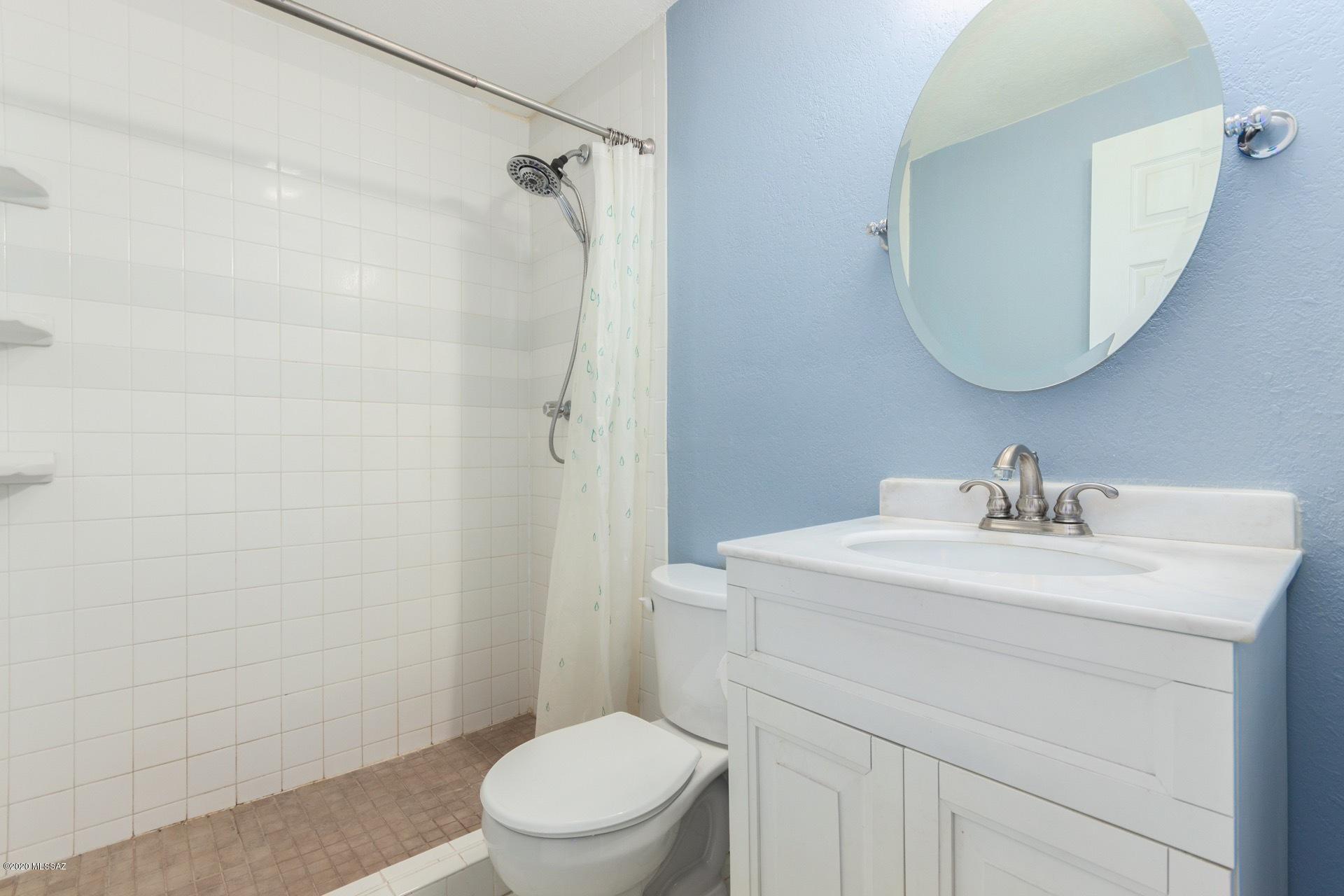 Sherwood Village Terrace (231-546) - Residential