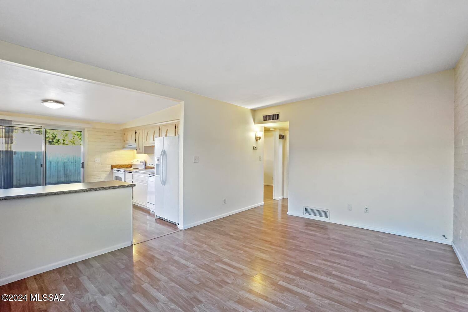 Eastern Hills BLKS 1  2  3 - Residential Lease