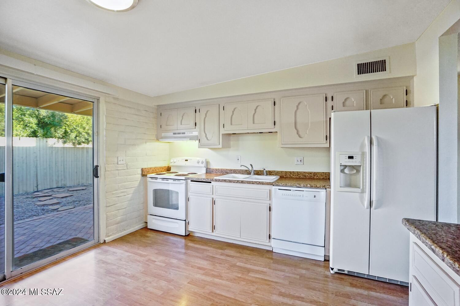 Eastern Hills BLKS 1  2  3 - Residential Lease