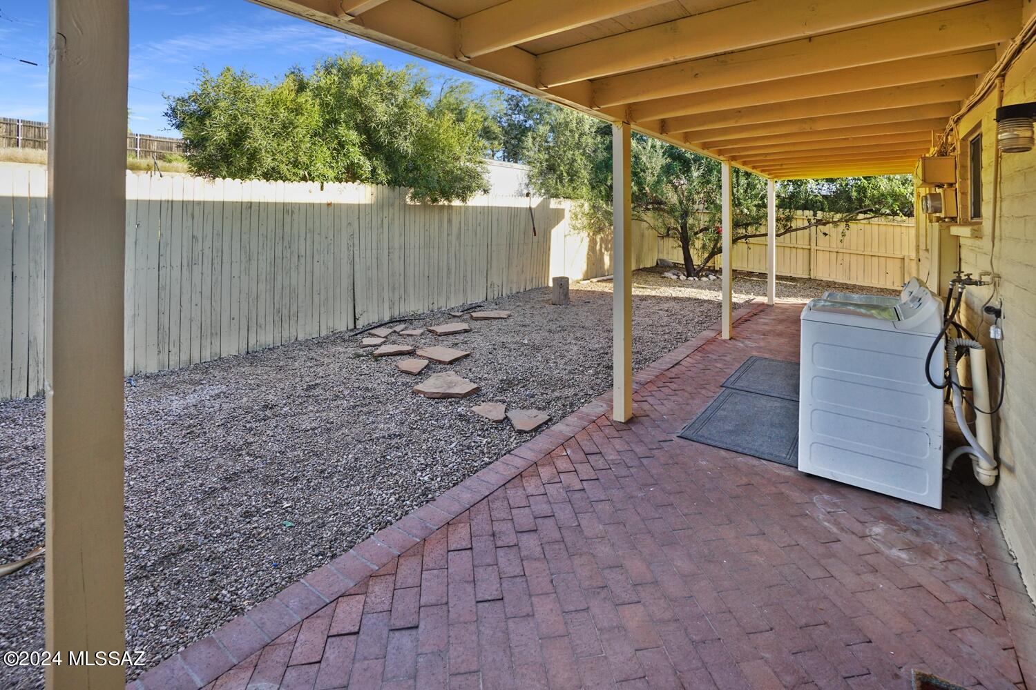 Eastern Hills BLKS 1  2  3 - Residential Lease