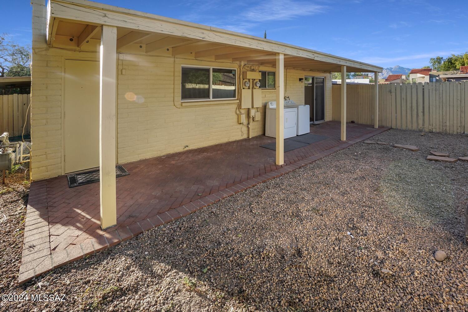 Eastern Hills BLKS 1  2  3 - Residential Lease