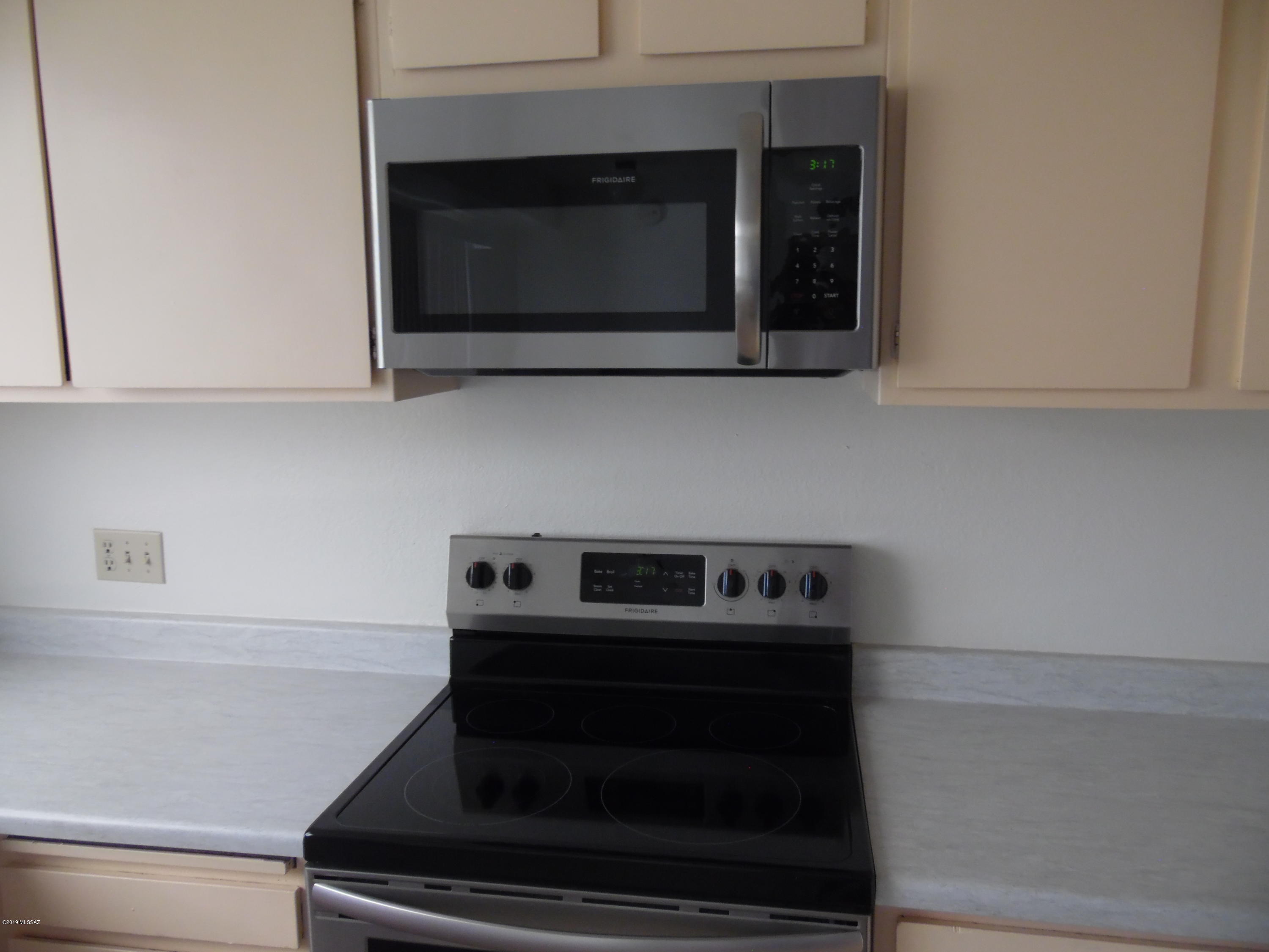 Kingswood Unit 1 (1-79) - Residential Lease