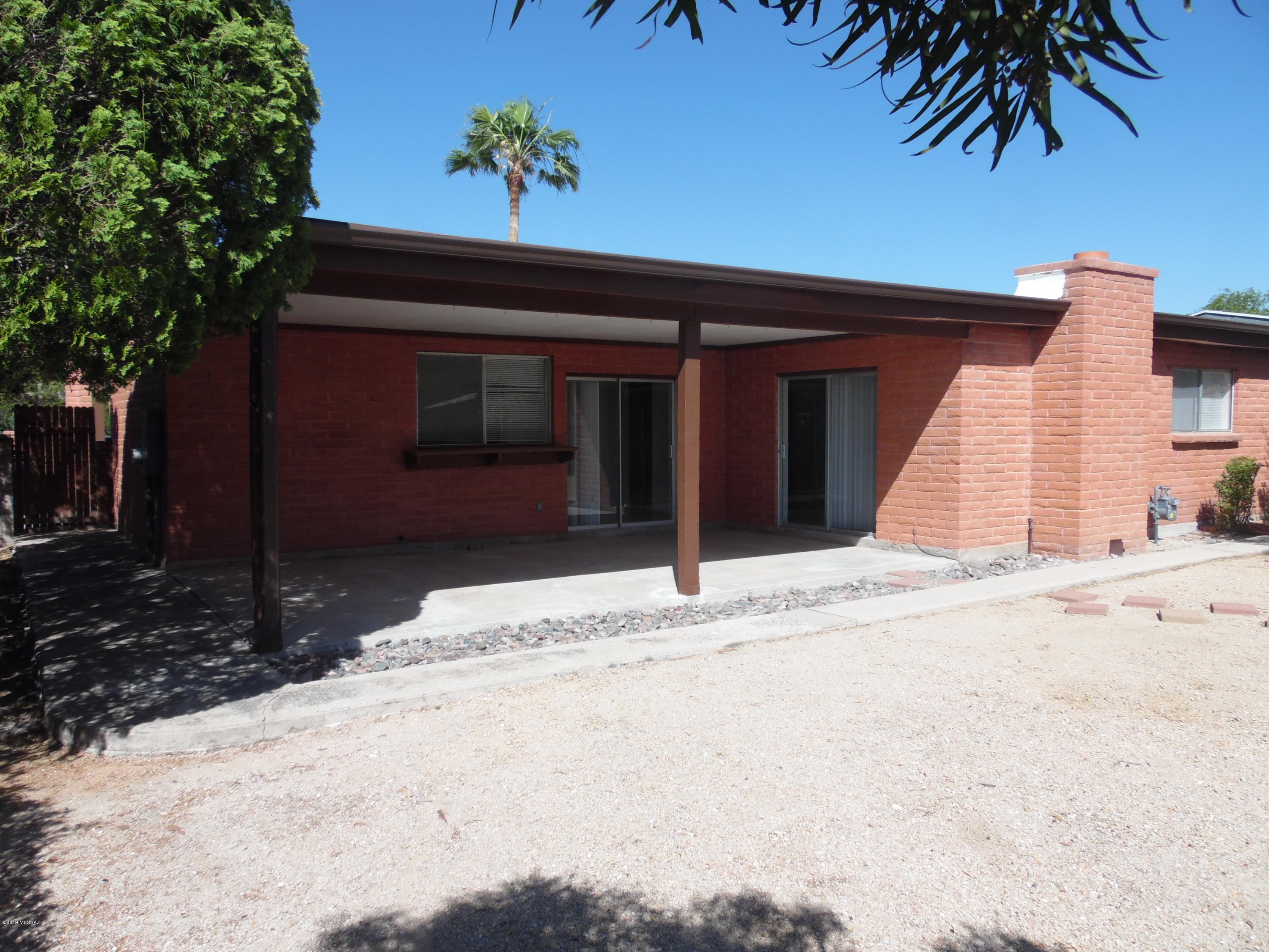 Kingswood Unit 1 (1-79) - Residential Lease