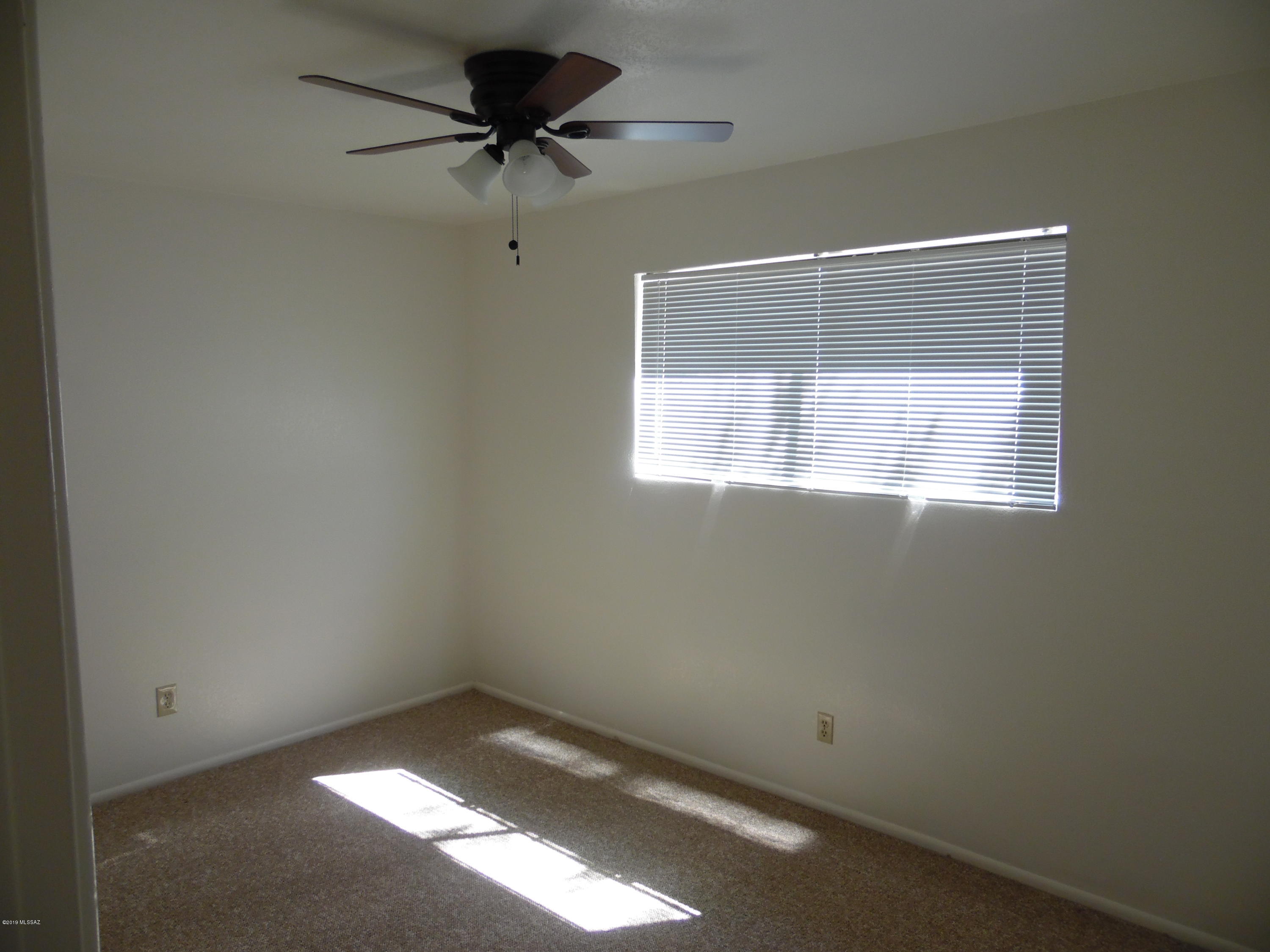 Kingswood Unit 1 (1-79) - Residential Lease
