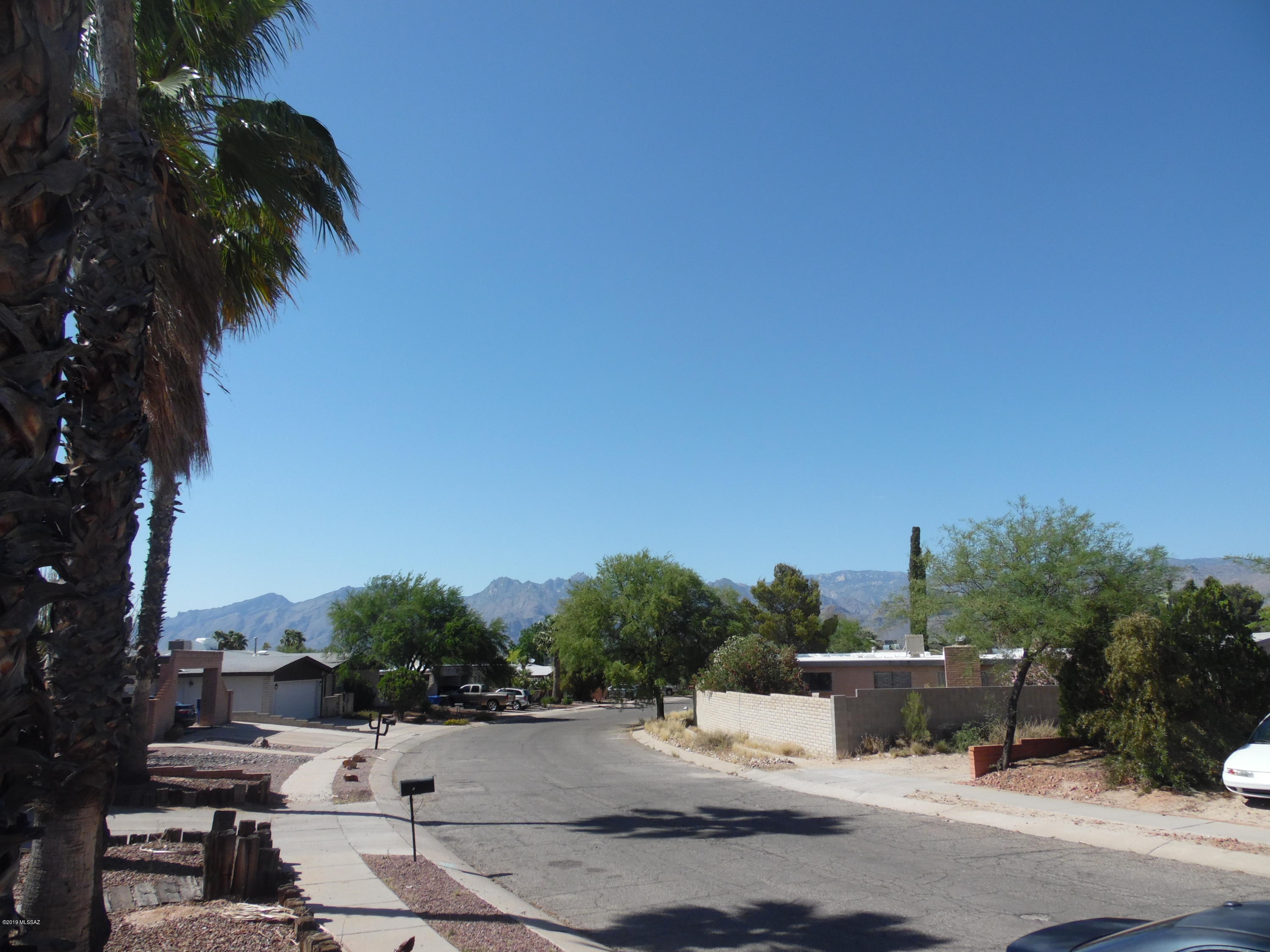 Kingswood Unit 1 (1-79) - Residential Lease
