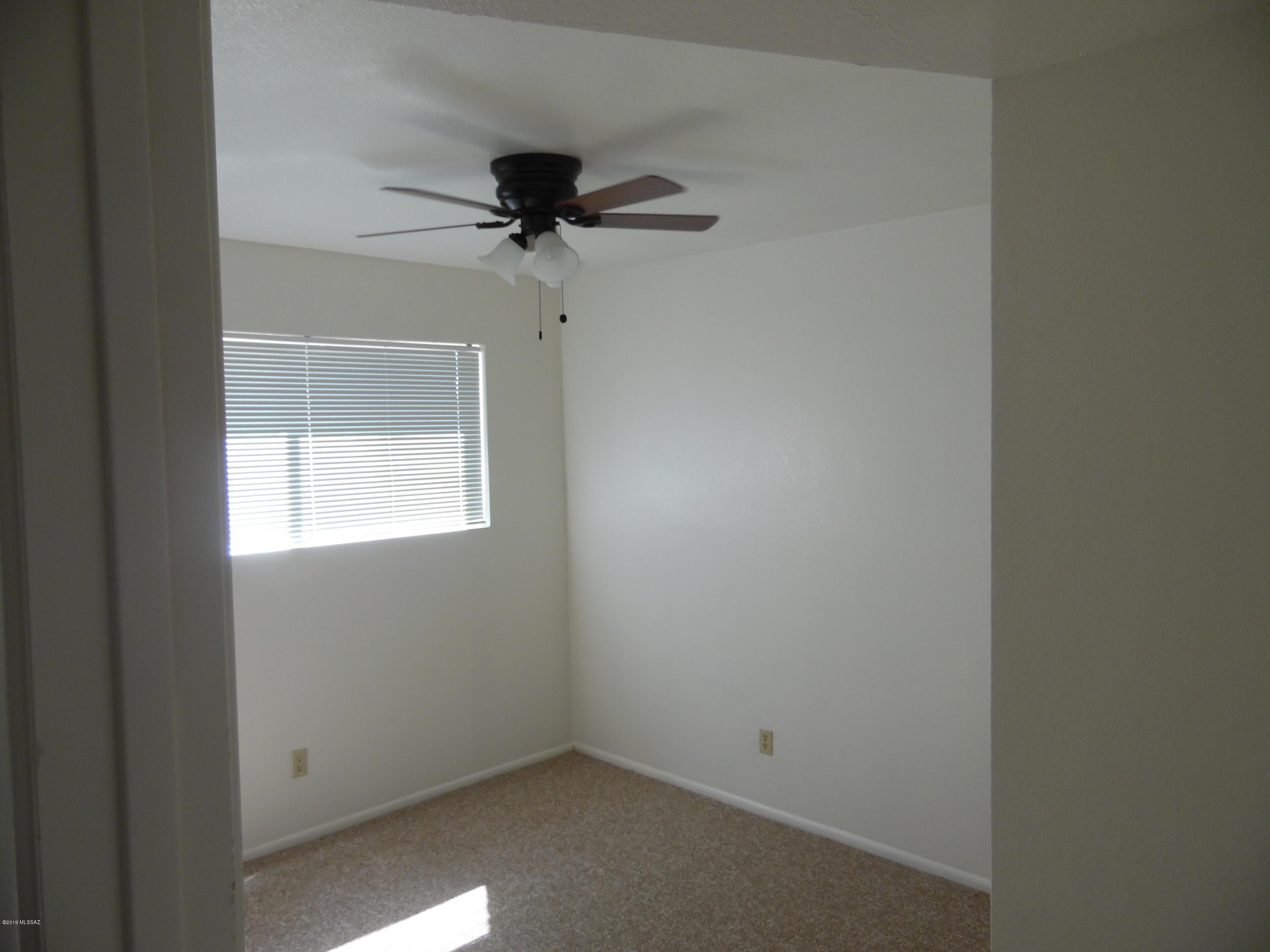 Kingswood Unit 1 (1-79) - Residential Lease
