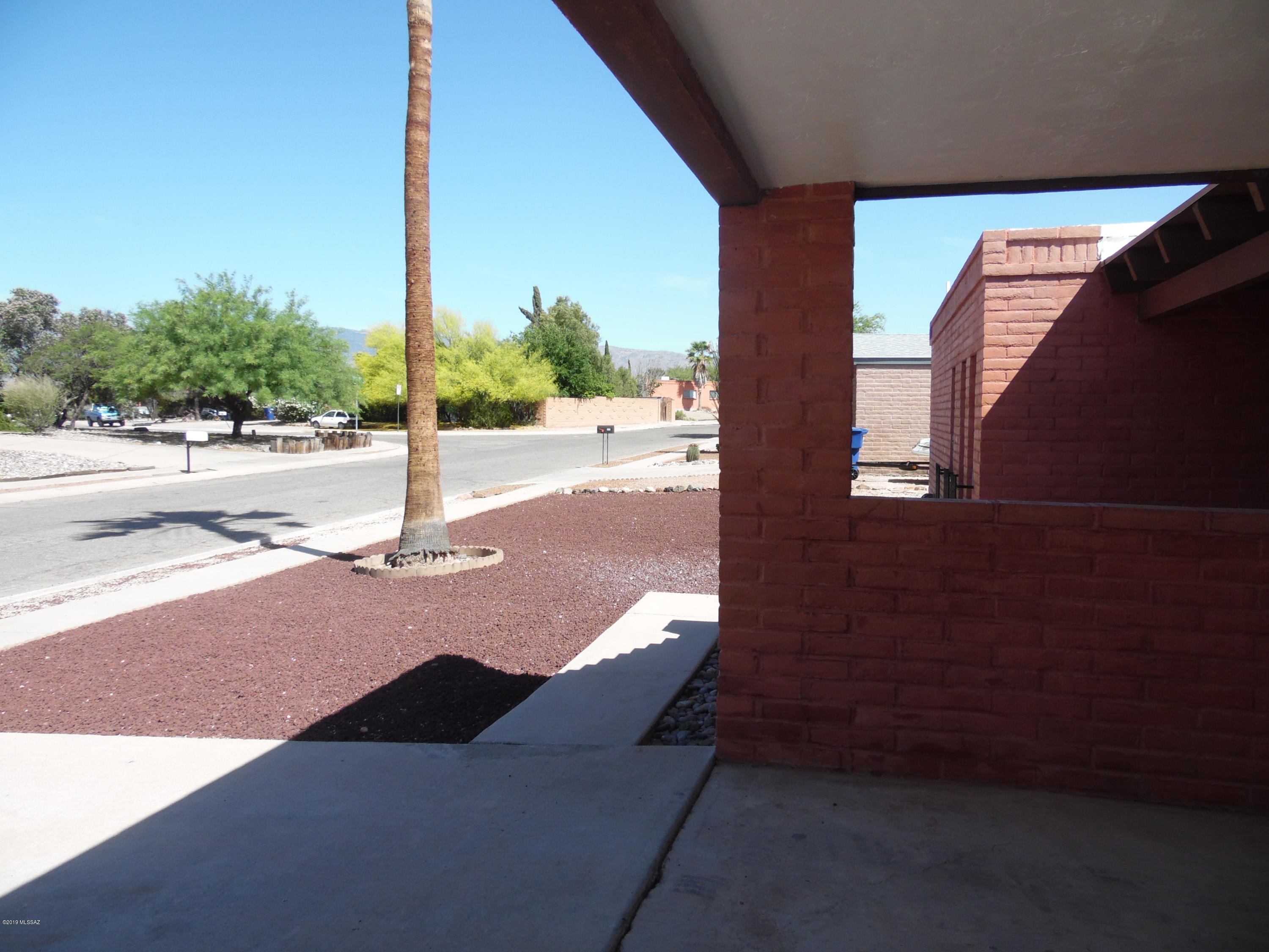 Kingswood Unit 1 (1-79) - Residential Lease