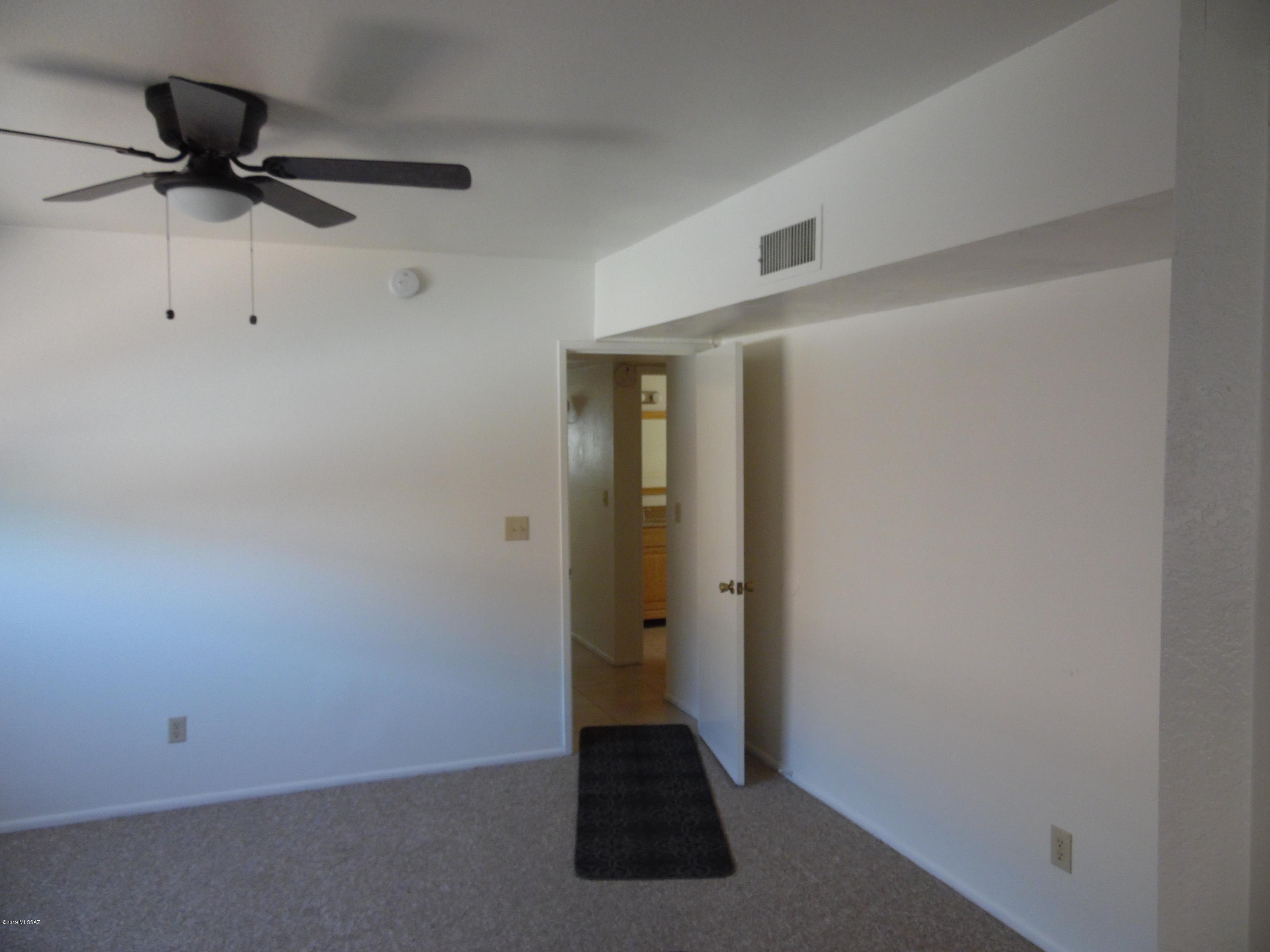 Kingswood Unit 1 (1-79) - Residential Lease