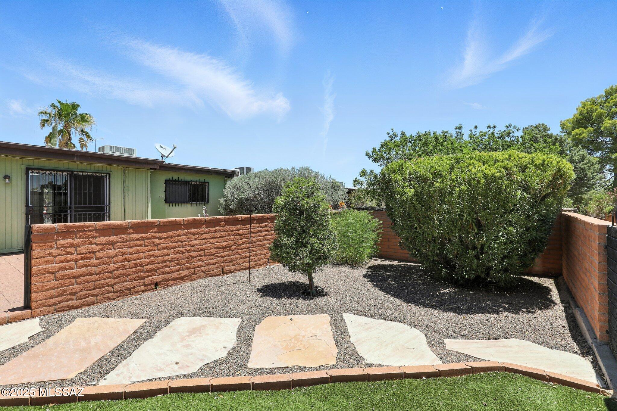Green Valley Desert Meadows Townhouses(1-81) - Residential