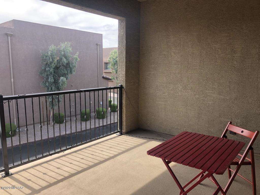 Stone Crossing Condominium - Residential