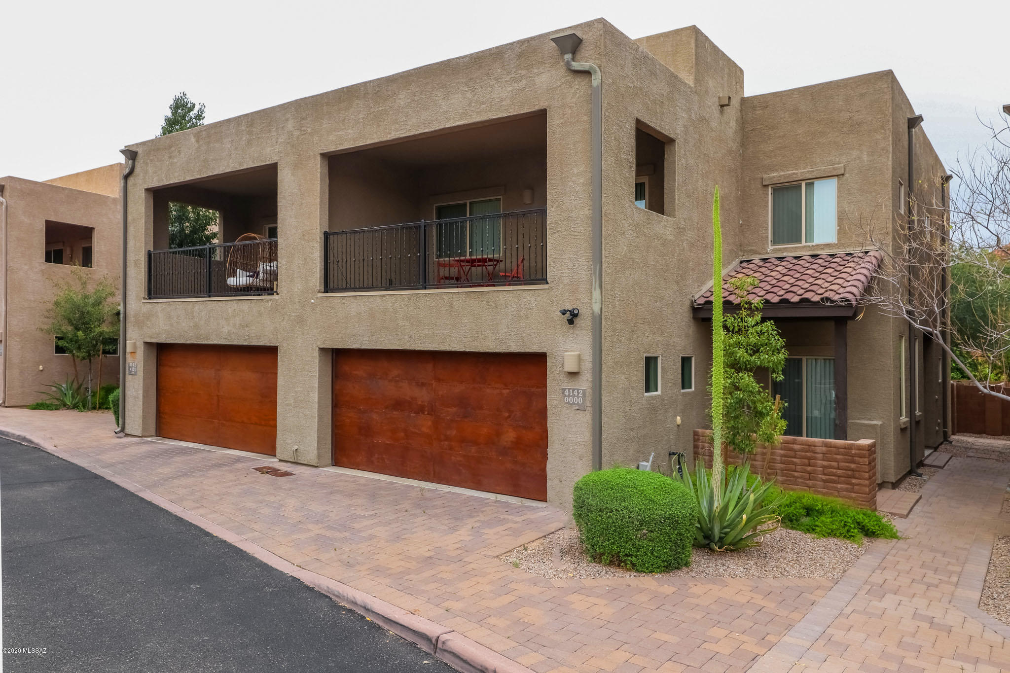 Stone Crossing Condominium - Residential