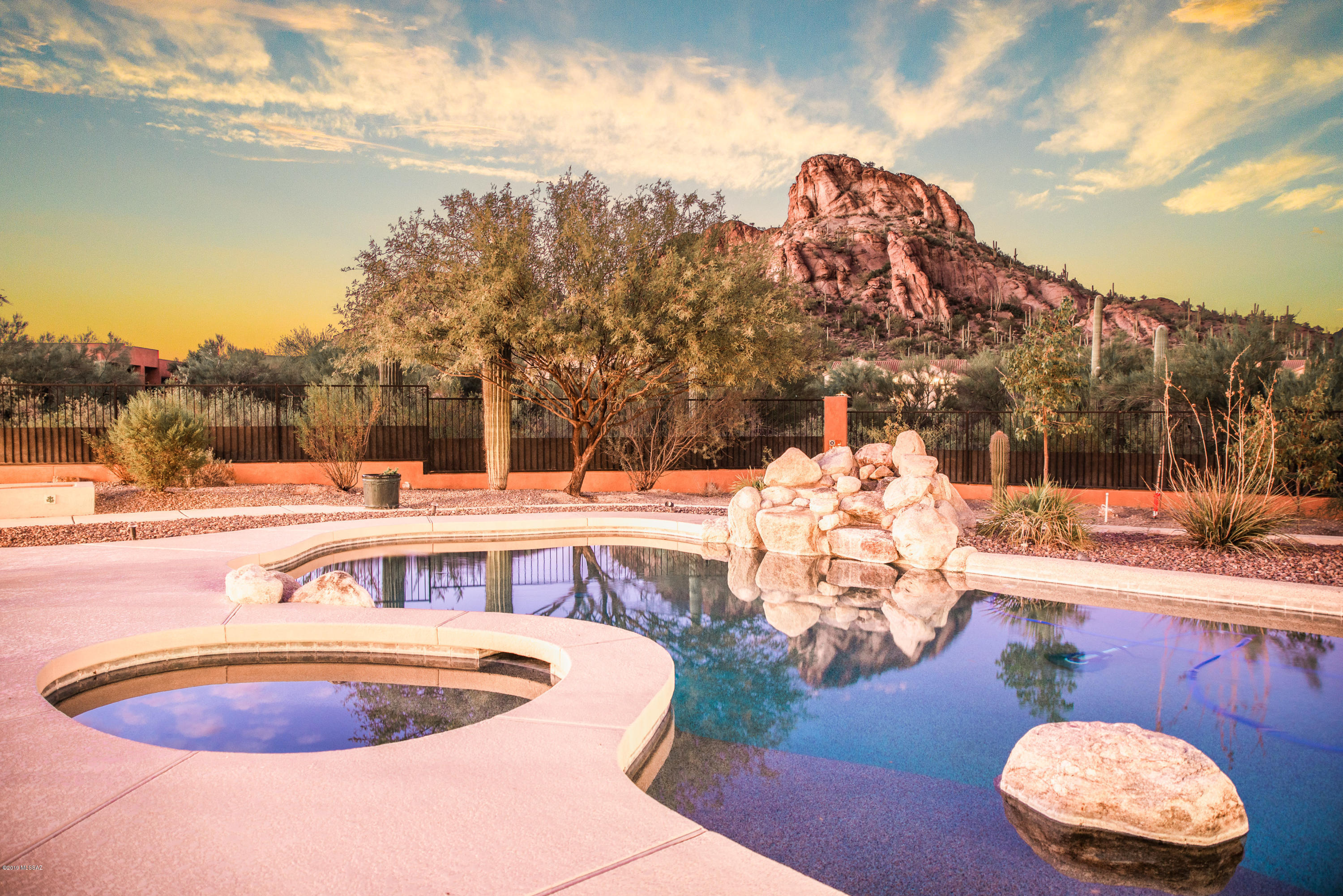 Saguaro Crest - Residential