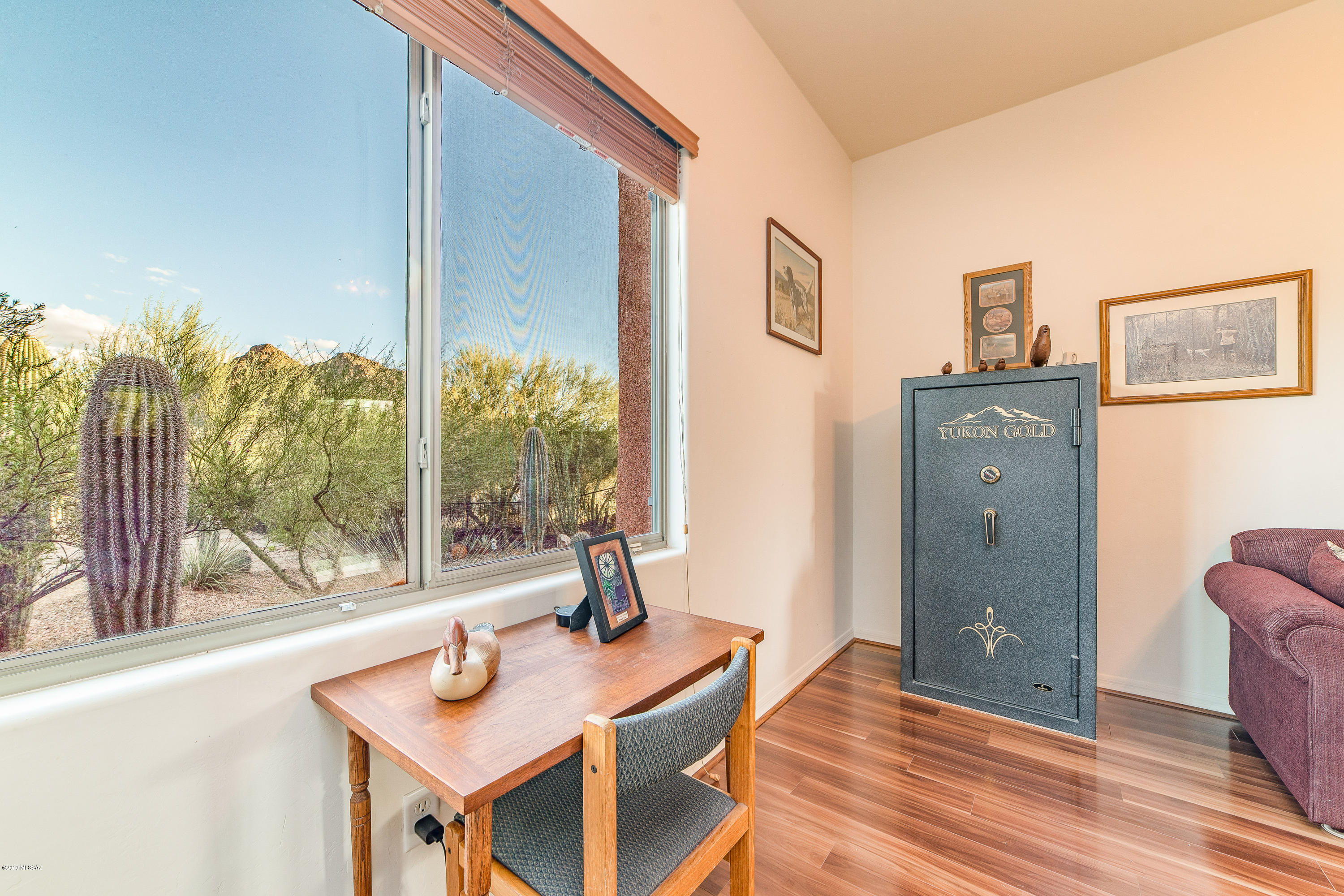 Saguaro Crest - Residential